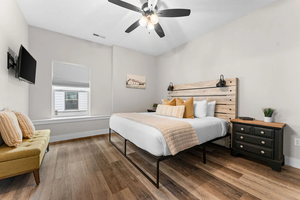 Lower level King bedroom with ensuite bathroom
