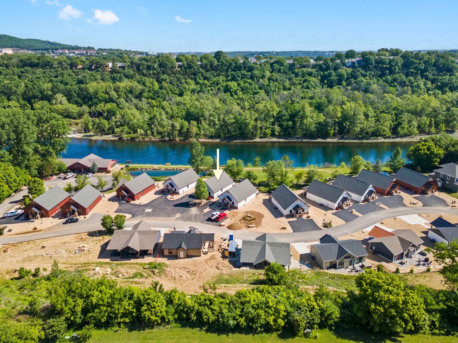 Right along Lake Taneycomo!