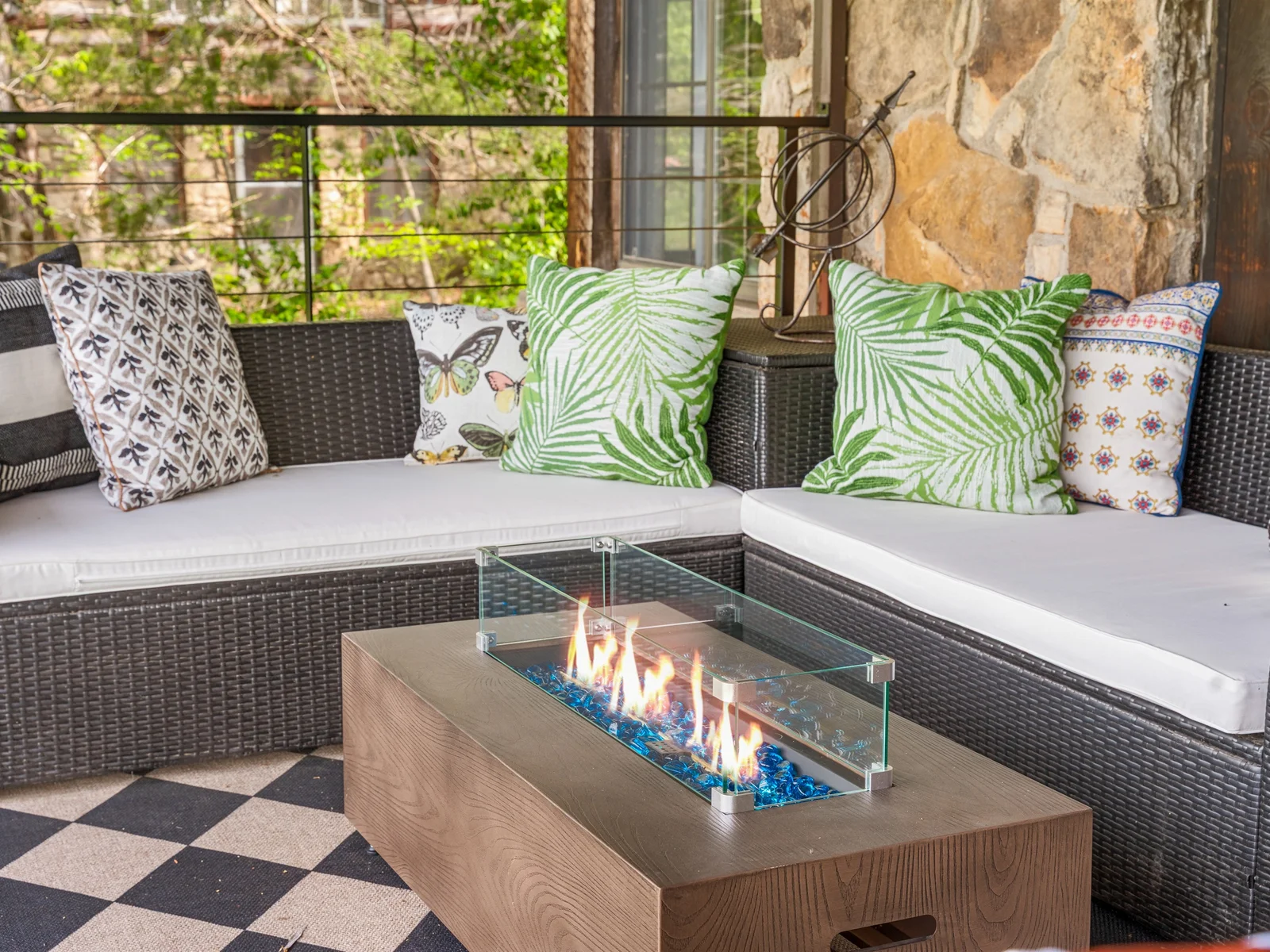 Comfort meets nature on this private outdoor retreat.