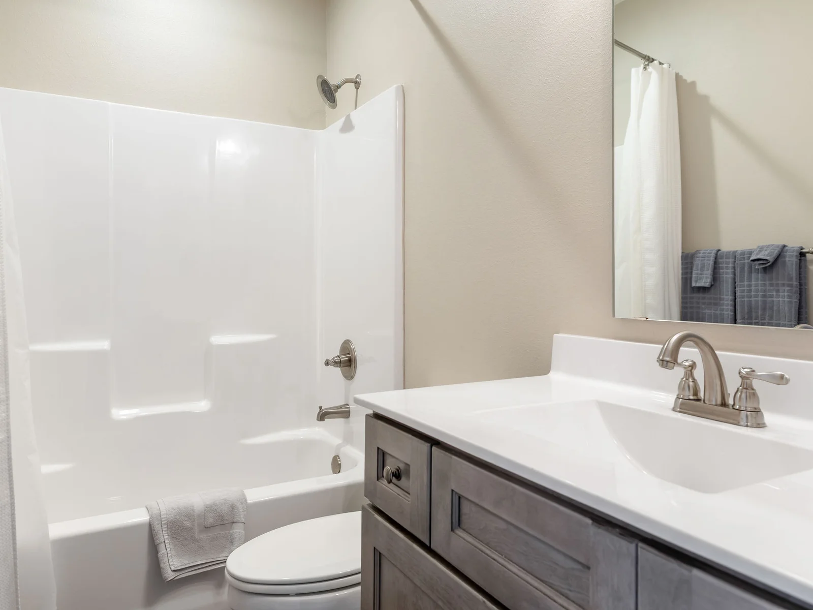 Ensuite bath