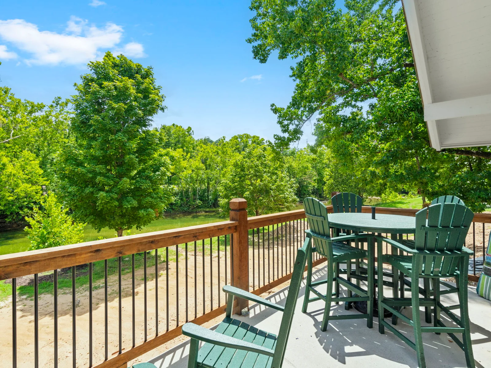 Outdoor seating for everyone!