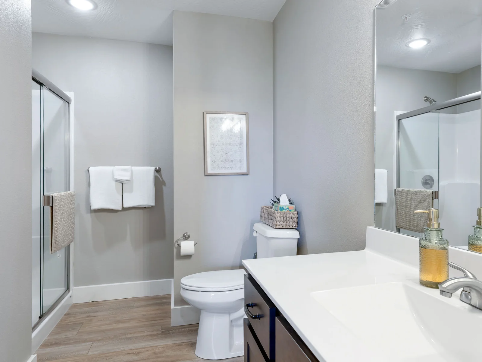 ensuite bath