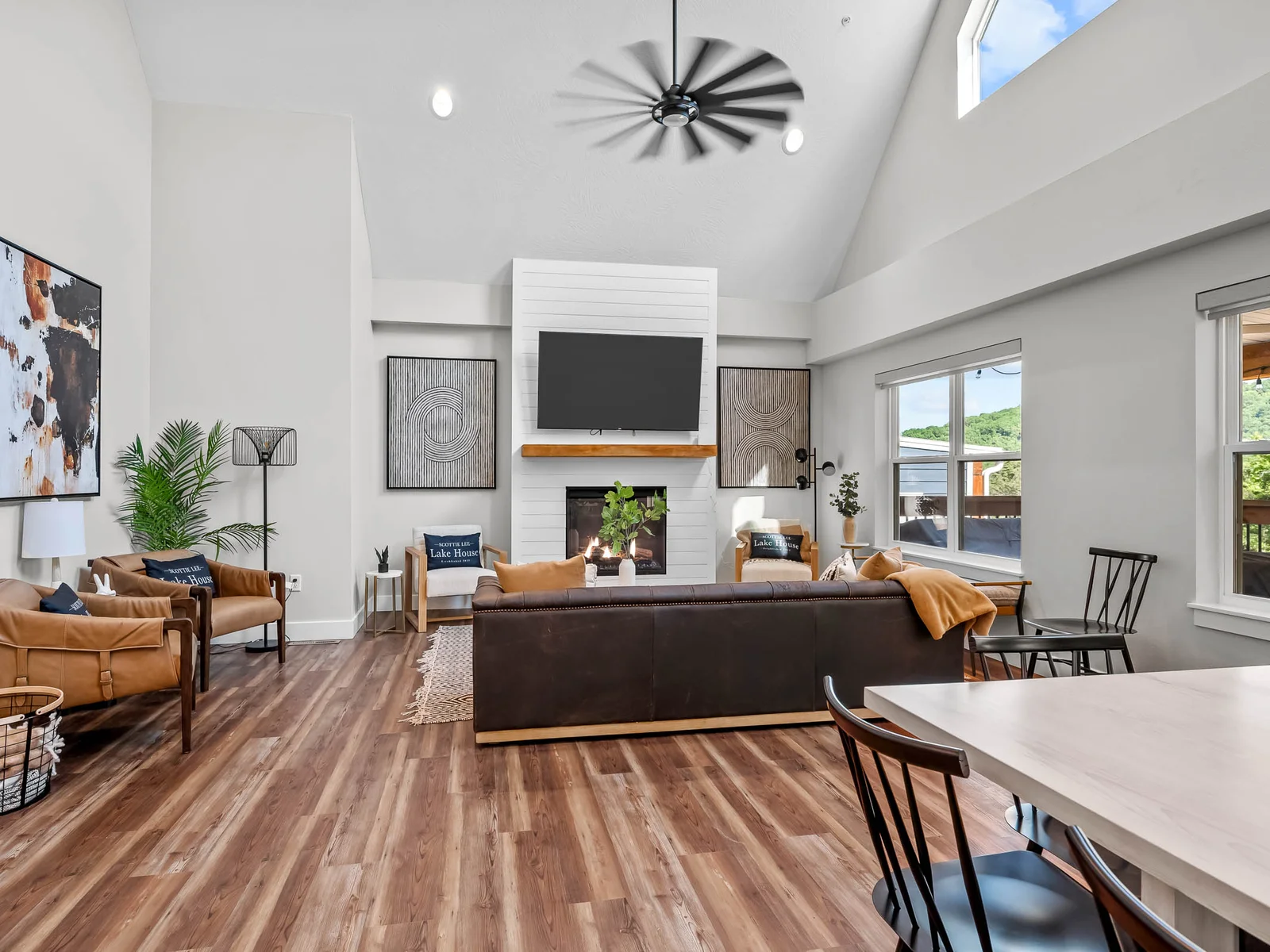 High ceilings!