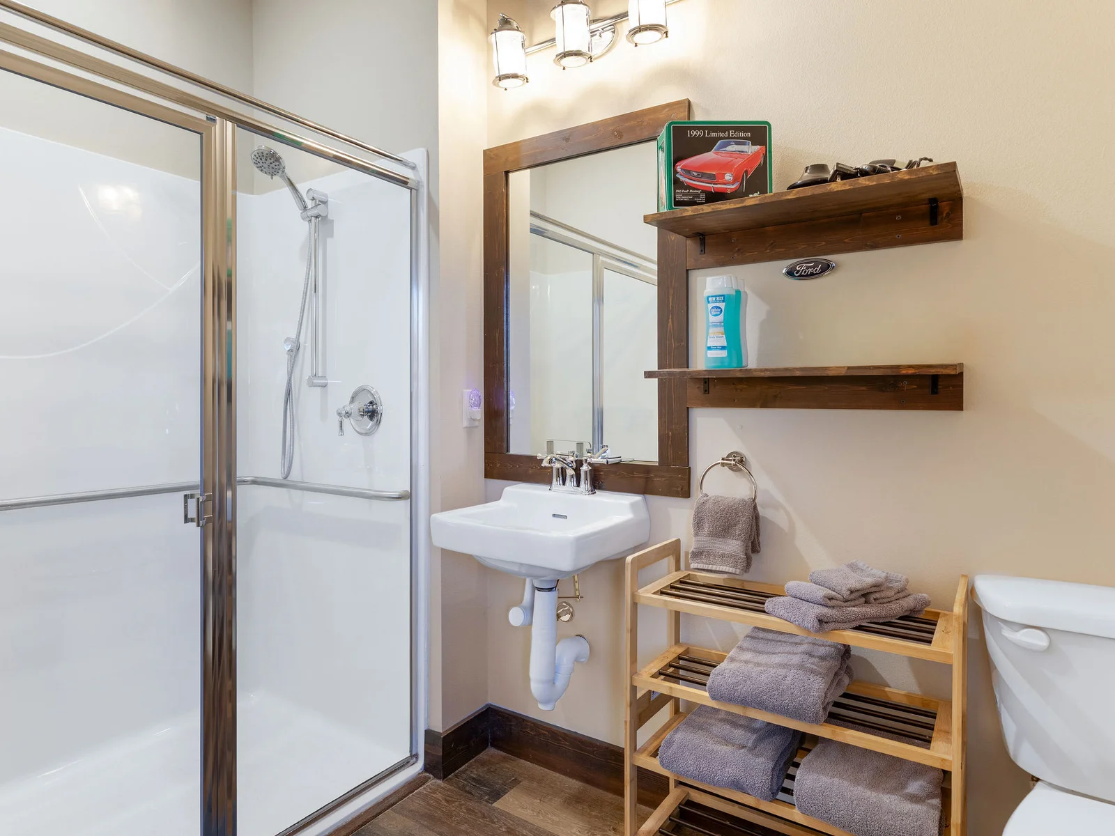 handicap accessible bath