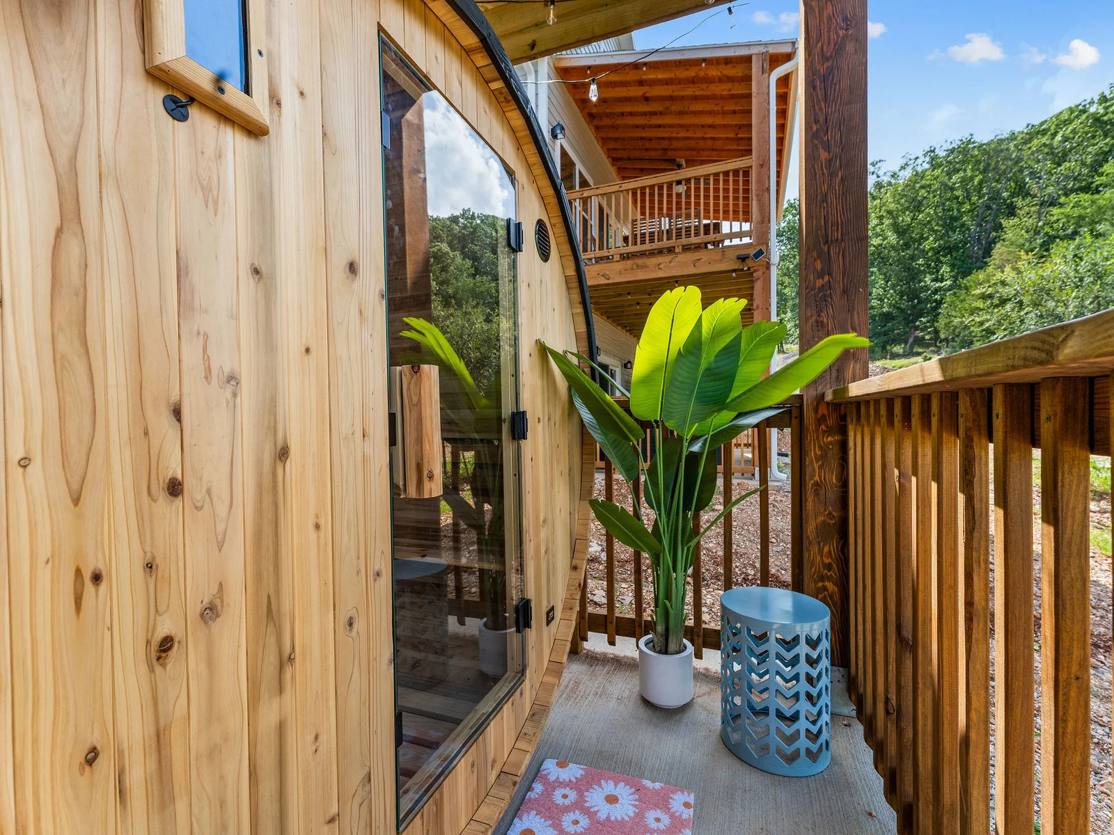 Your own private outdoor spa session starts right here. ♨️✨
