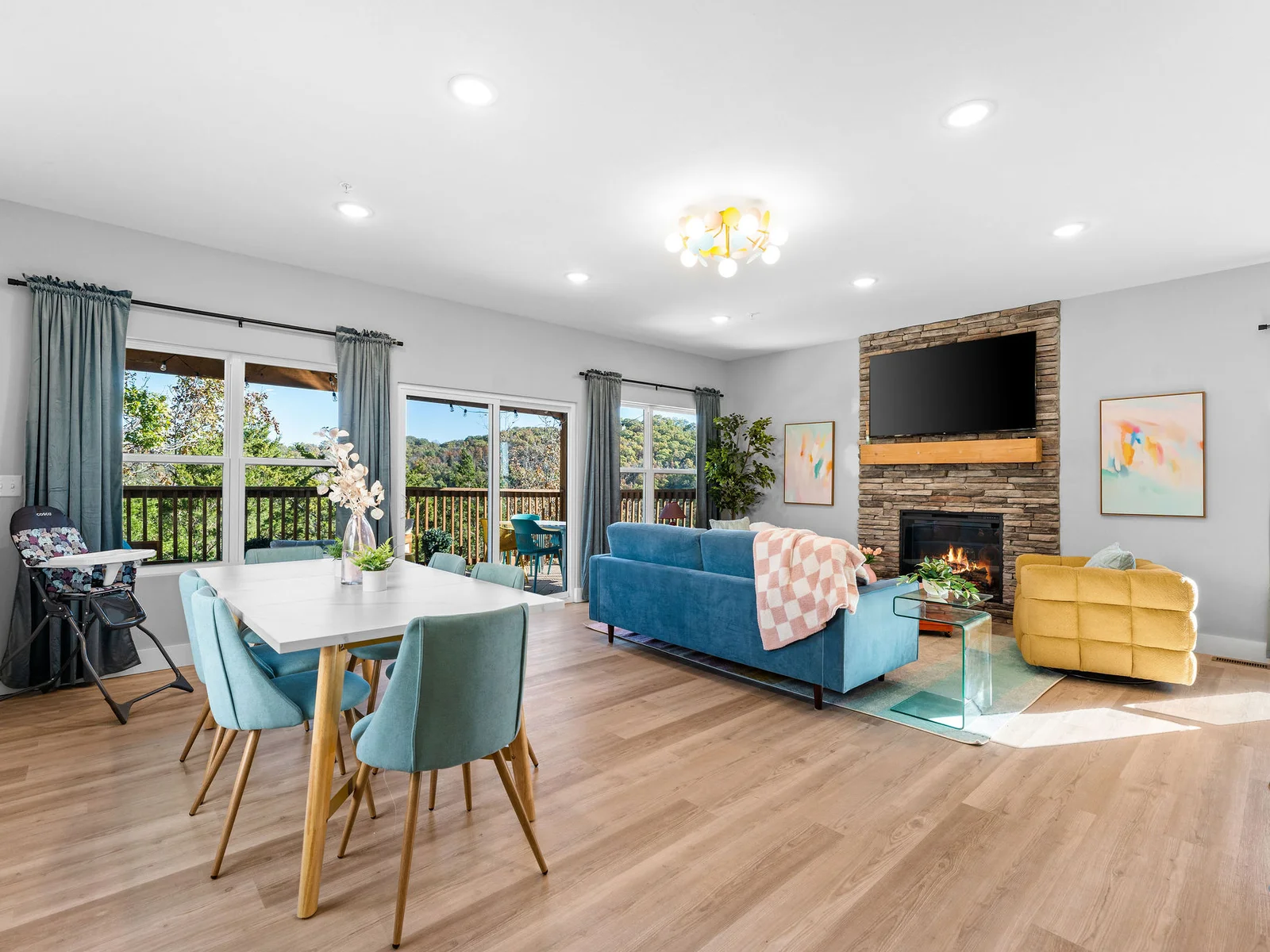 Dining/Living Room open layout