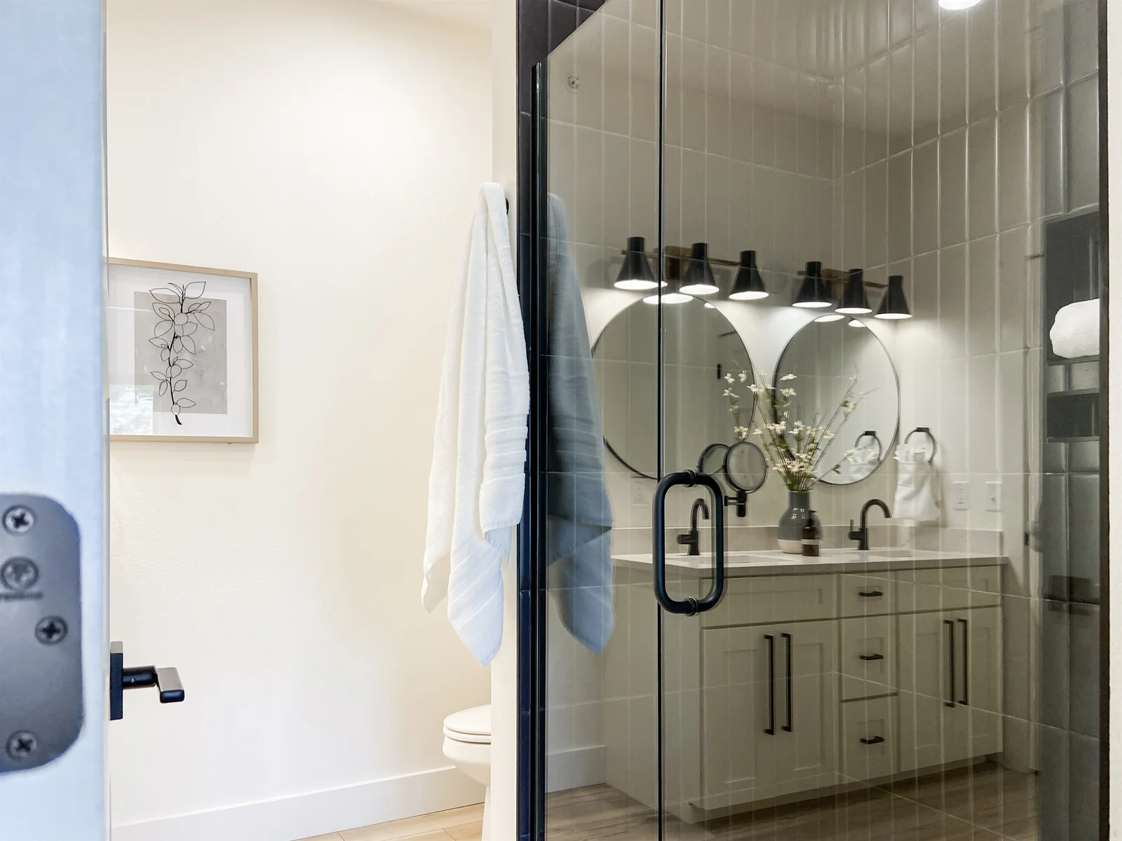 King #1 bathroom