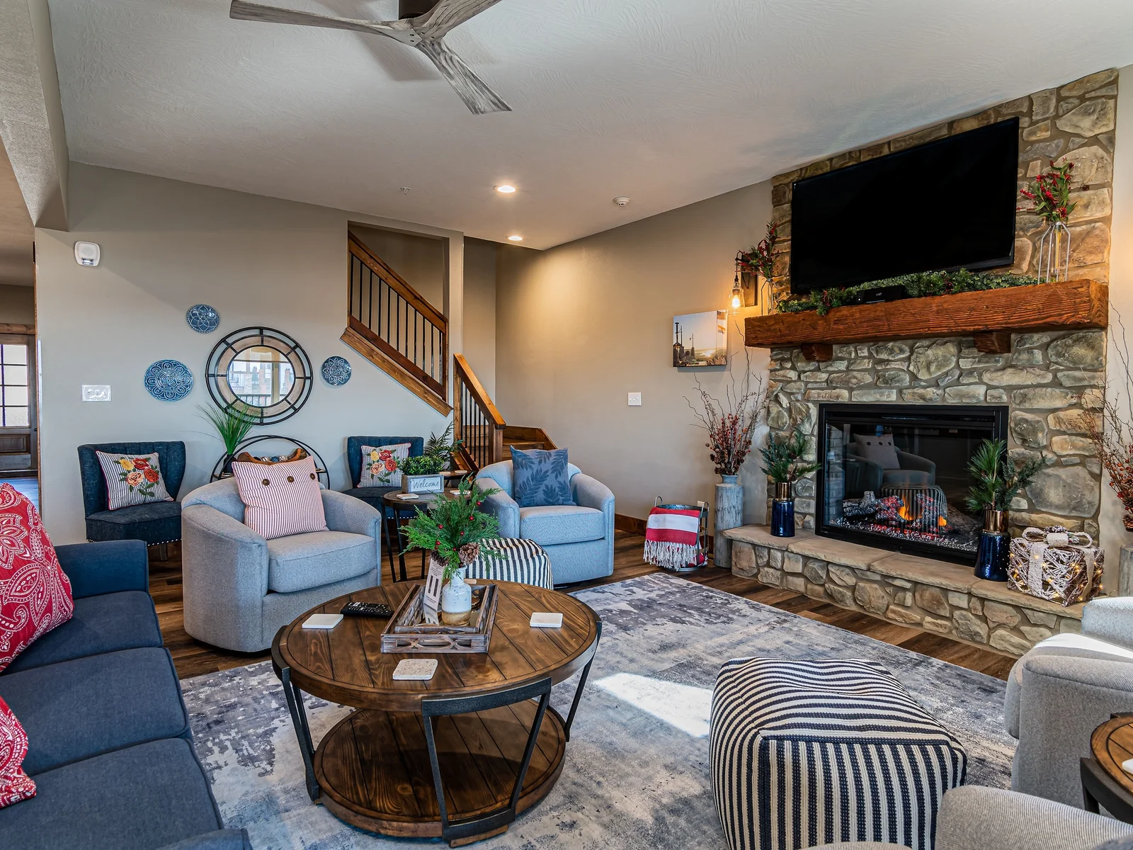 Beautiful fireplace for a fall or winter stay
