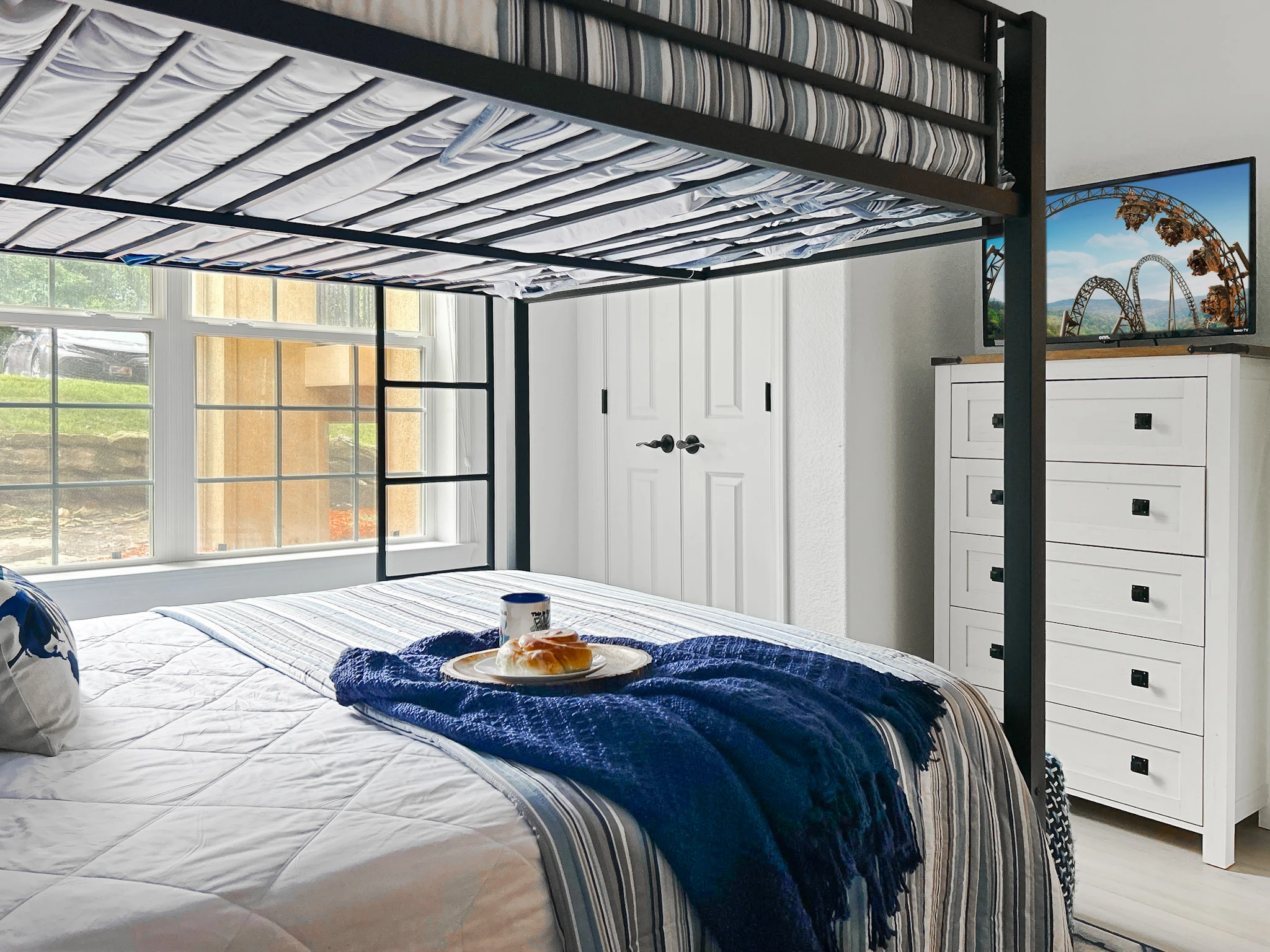 With plenty of closet space and a Smart TV.