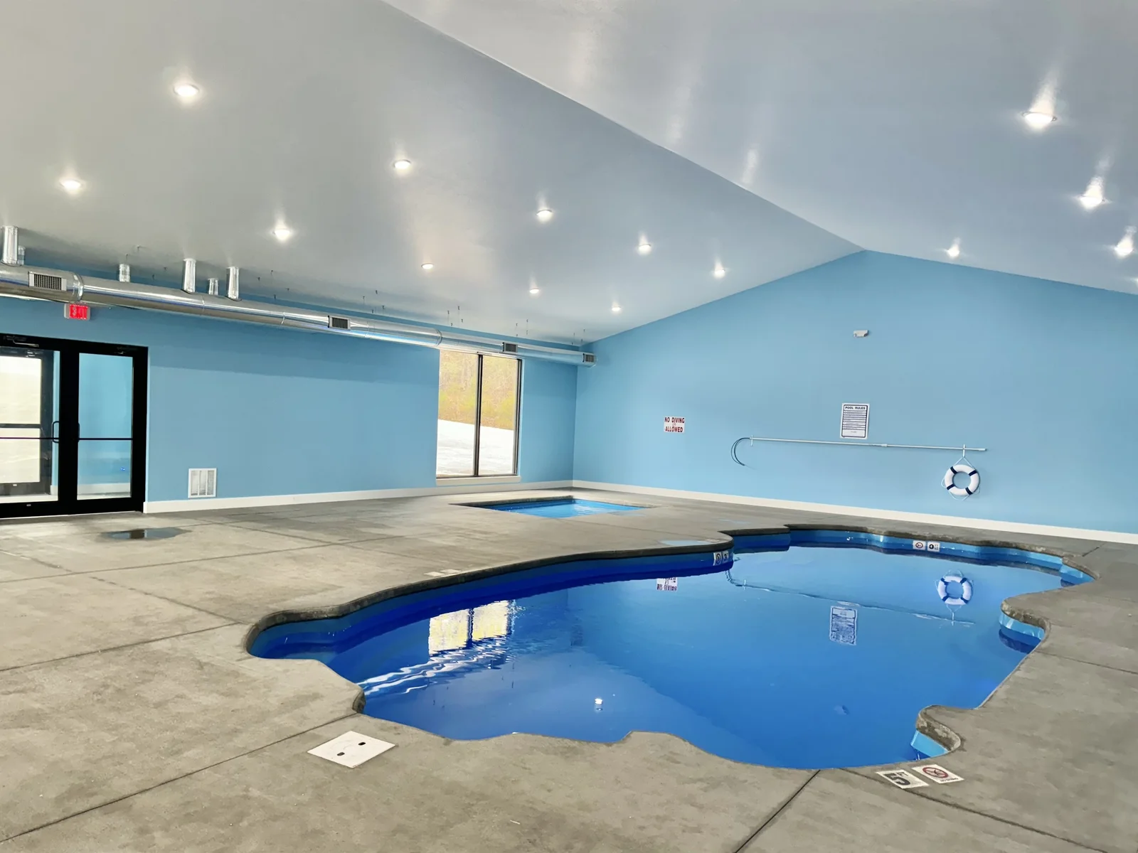 Large, relaxing, and heated indoor pool.