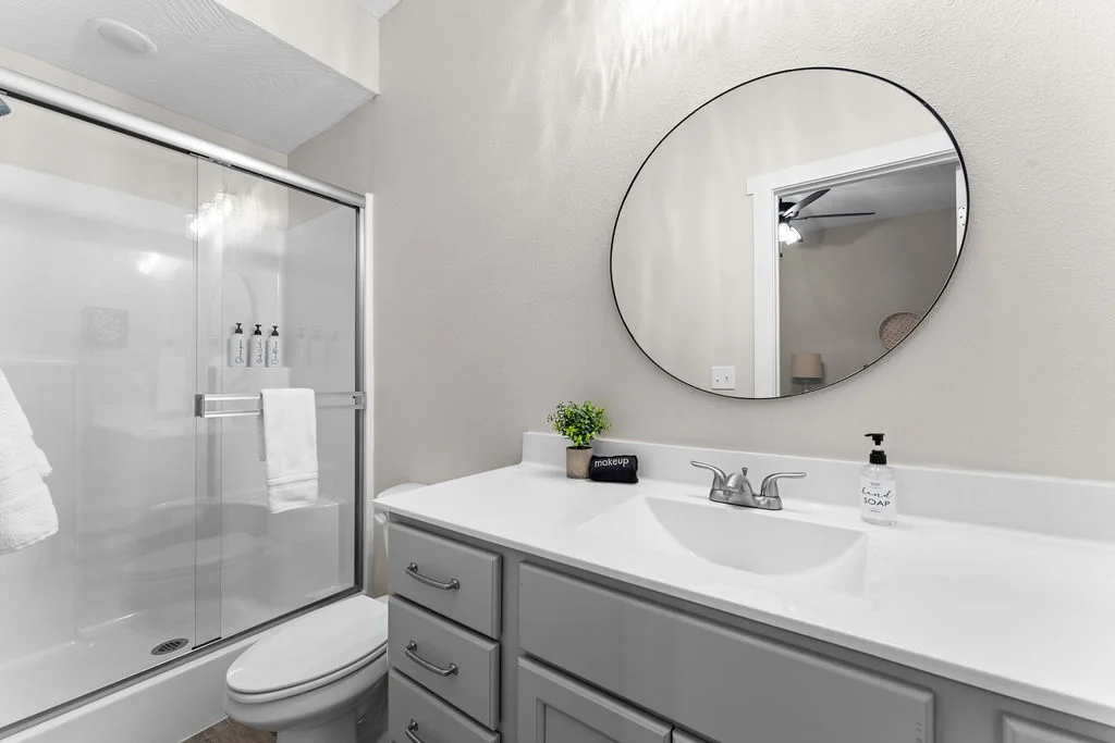 ensuite bath