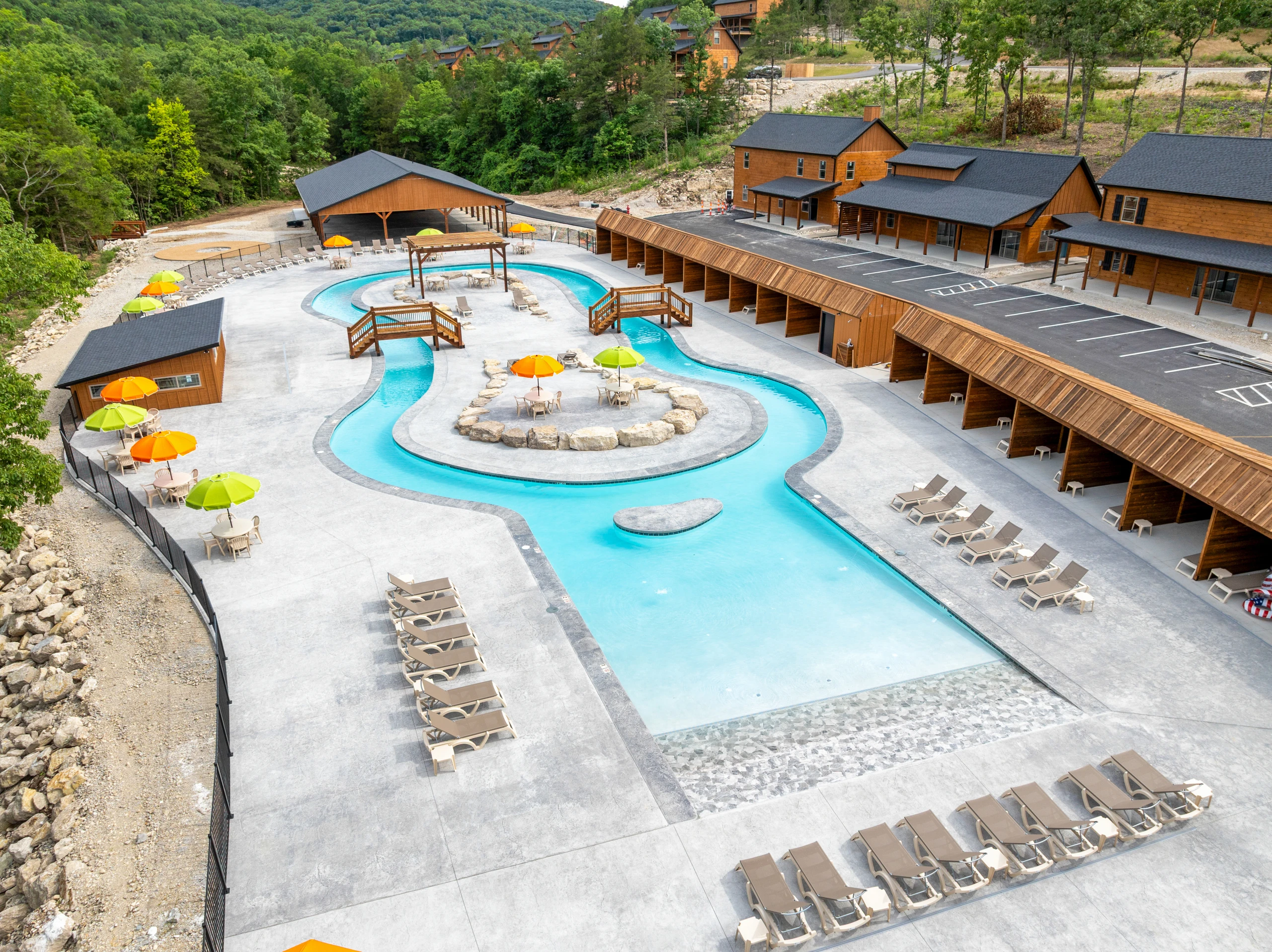 Float the brand-new lazy river and outdoor pool, the sparkling centerpiece of Tall Timbers Camp near Branson.
