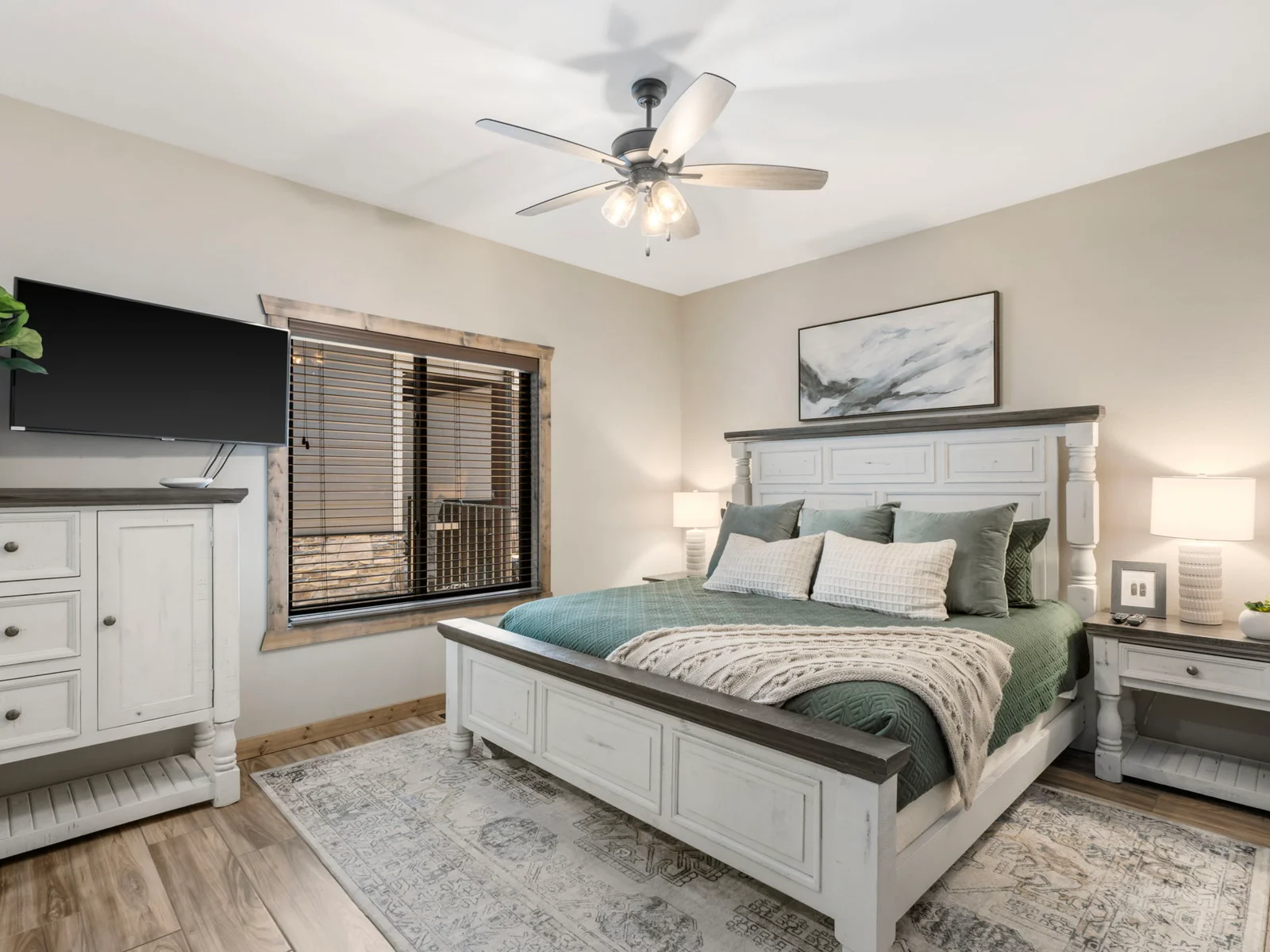 Main Level King Bed #2 w/ ensuite bath