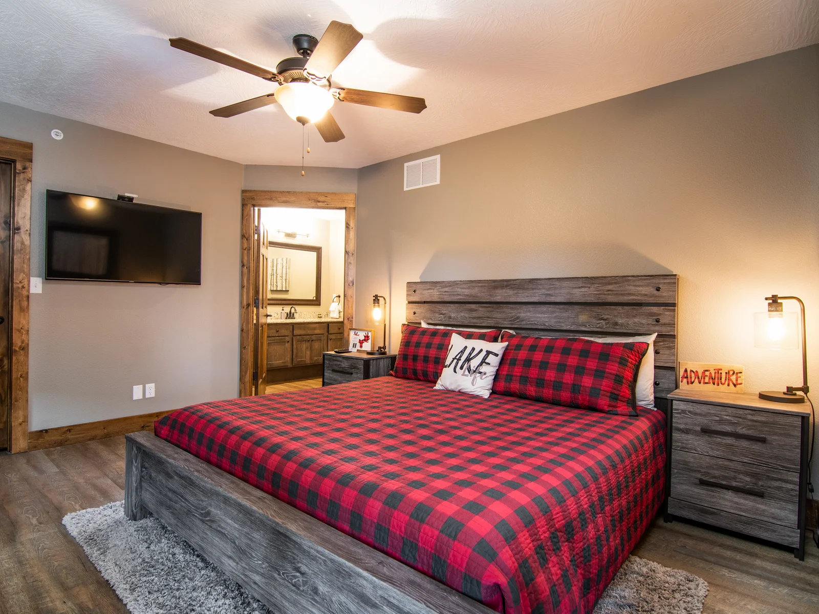 Each bedroom has a smart TV with cable