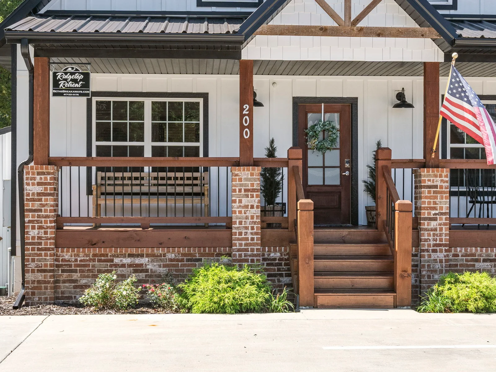 Your home away from home in Chateau Cove!!
