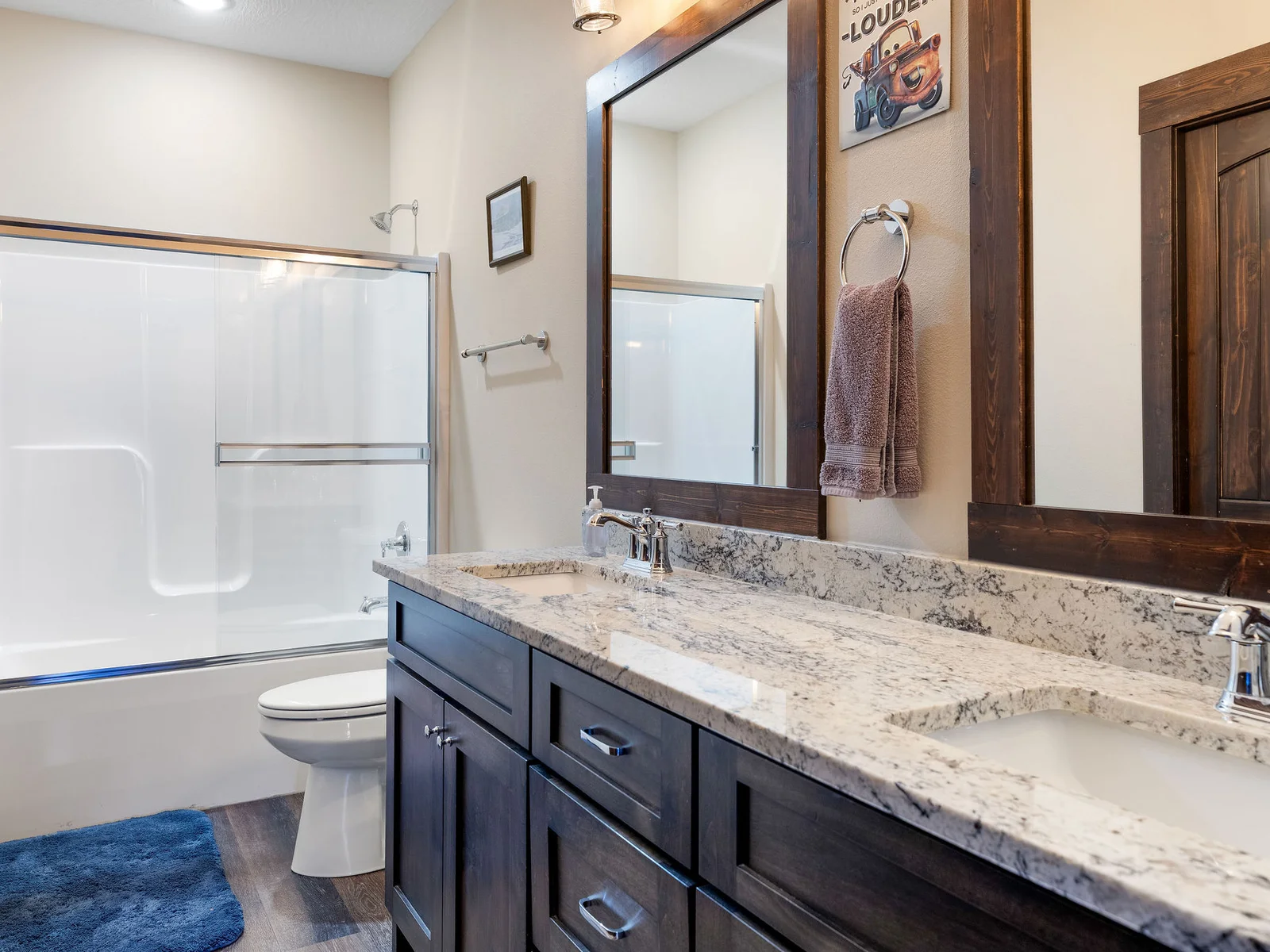Ensuite bath