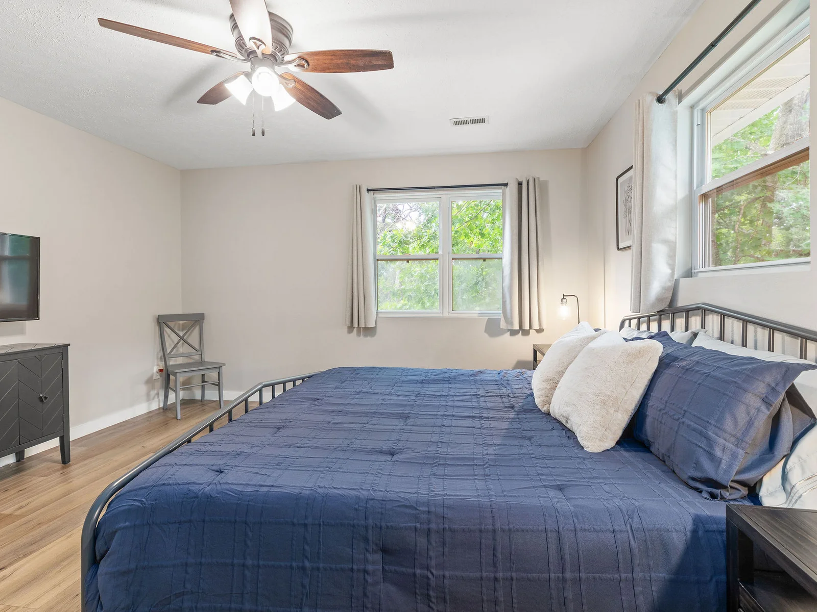 Upper Level King bedroom #2