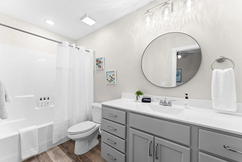 Ensuite bath