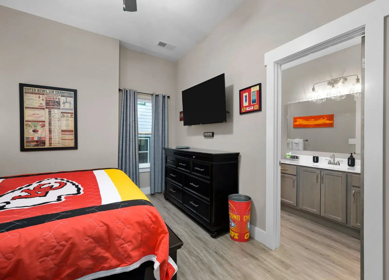 All King and queen bedrooms are en suite