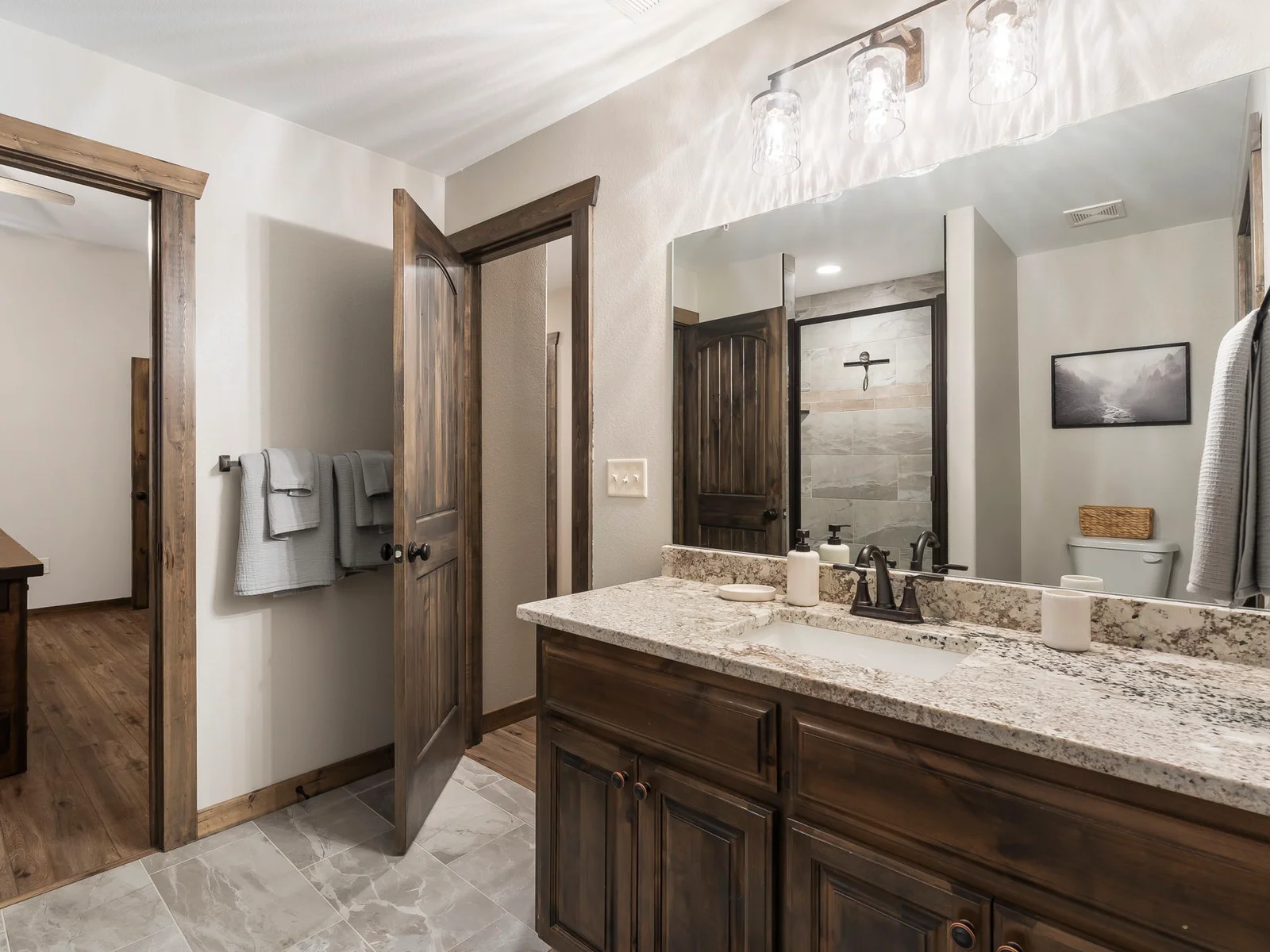 Upper level king bathroom