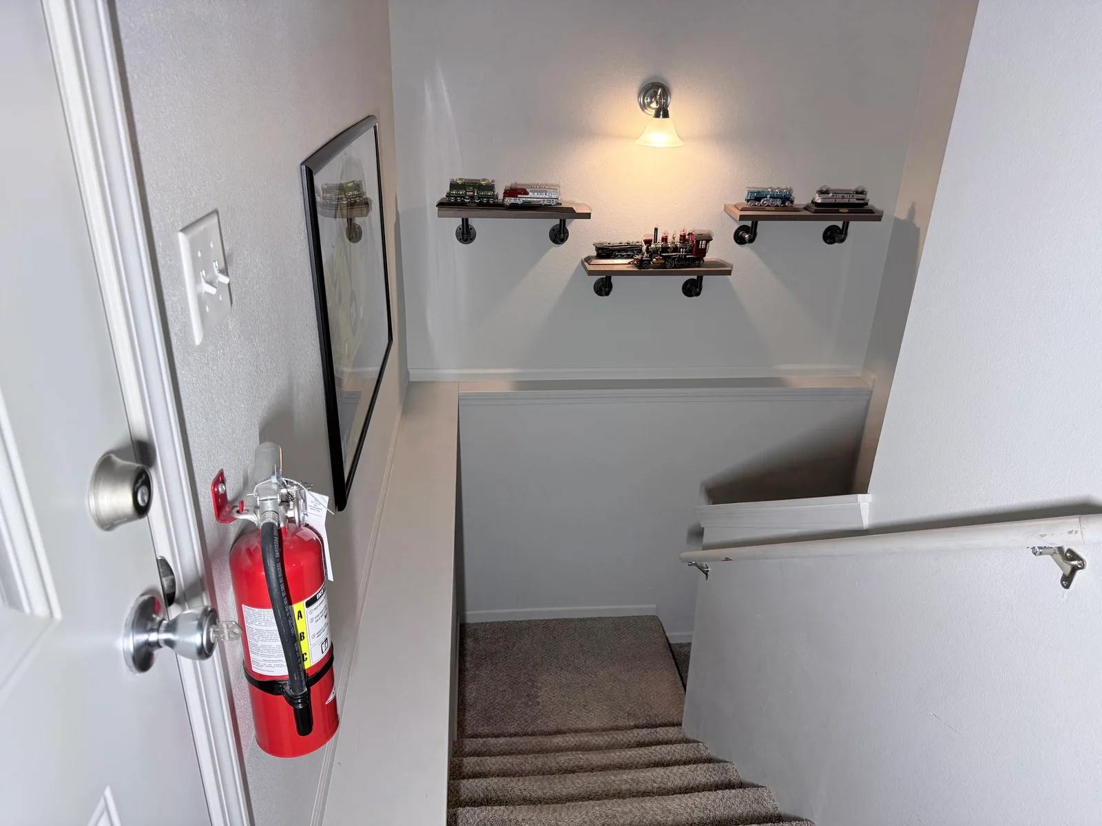 Steps to bedrooms are split by landing