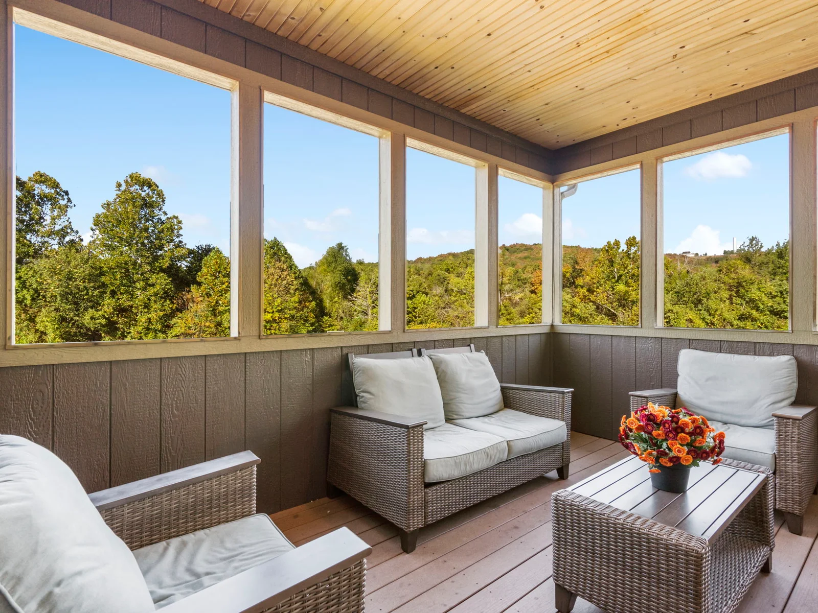 Private screened in porch off your main living room