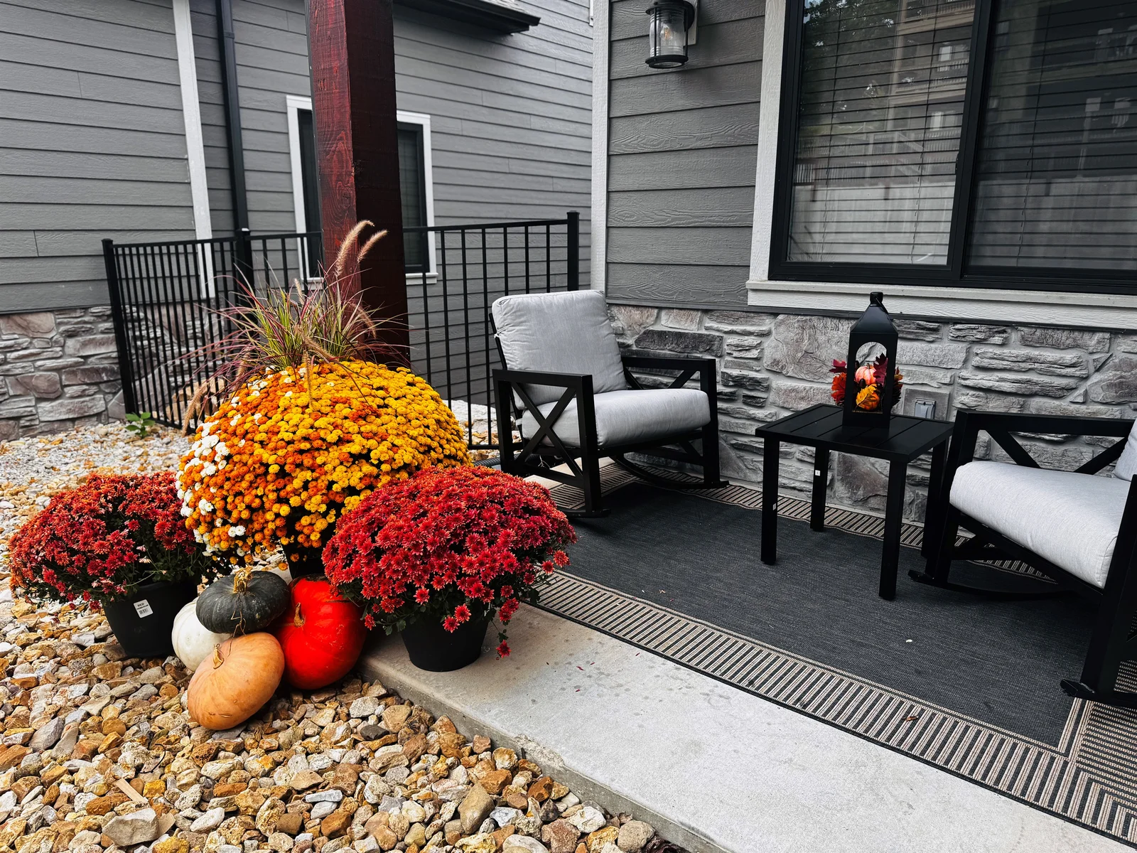 Beautiful fall decor!