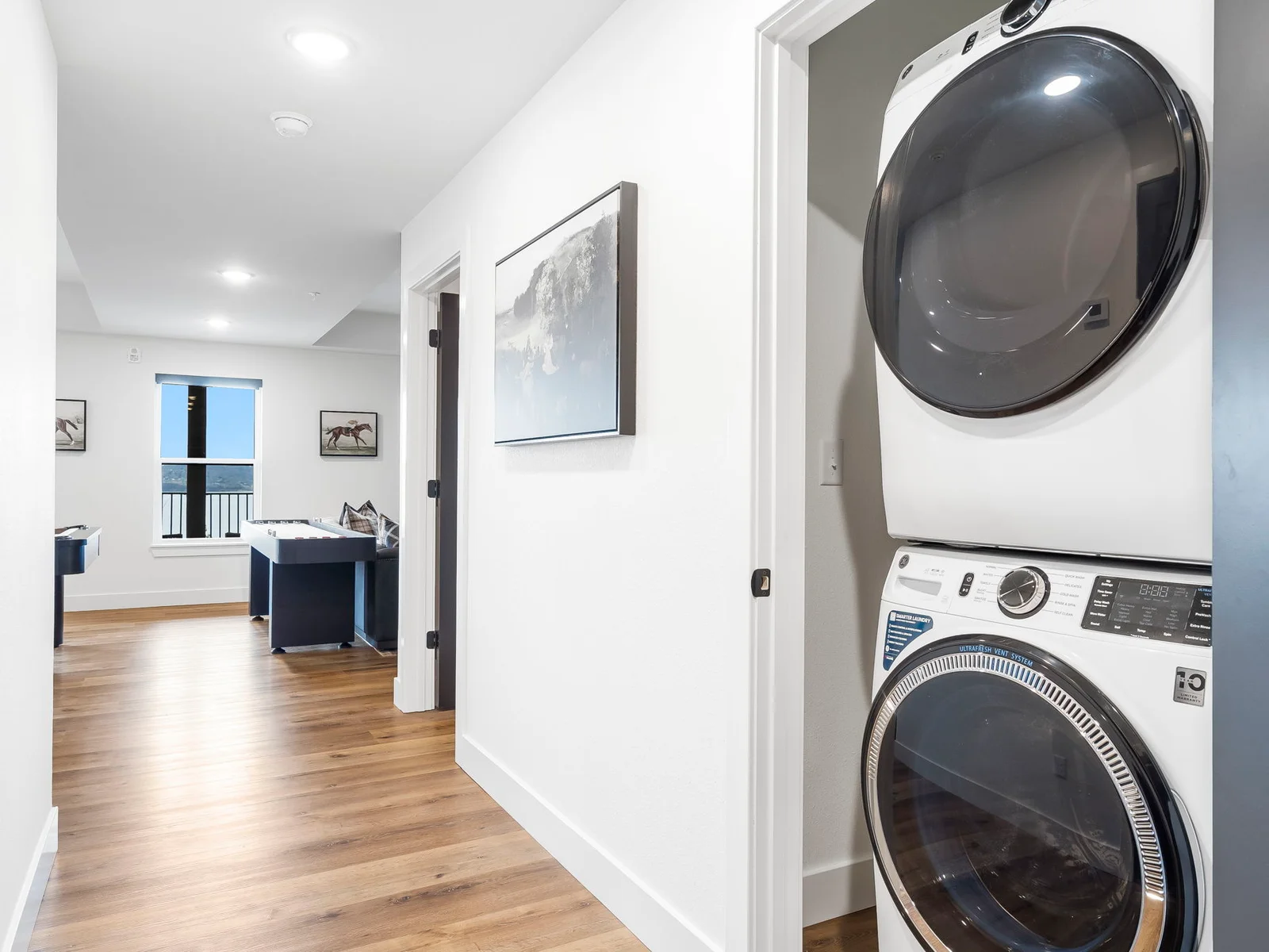Lower level laundry