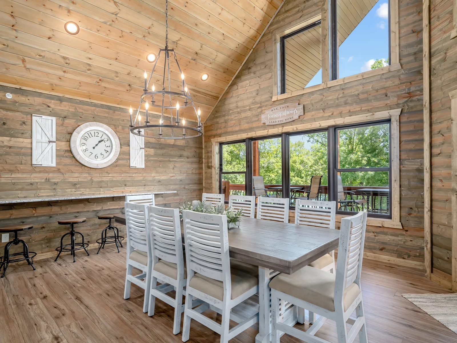 Dining space and small bar seating
