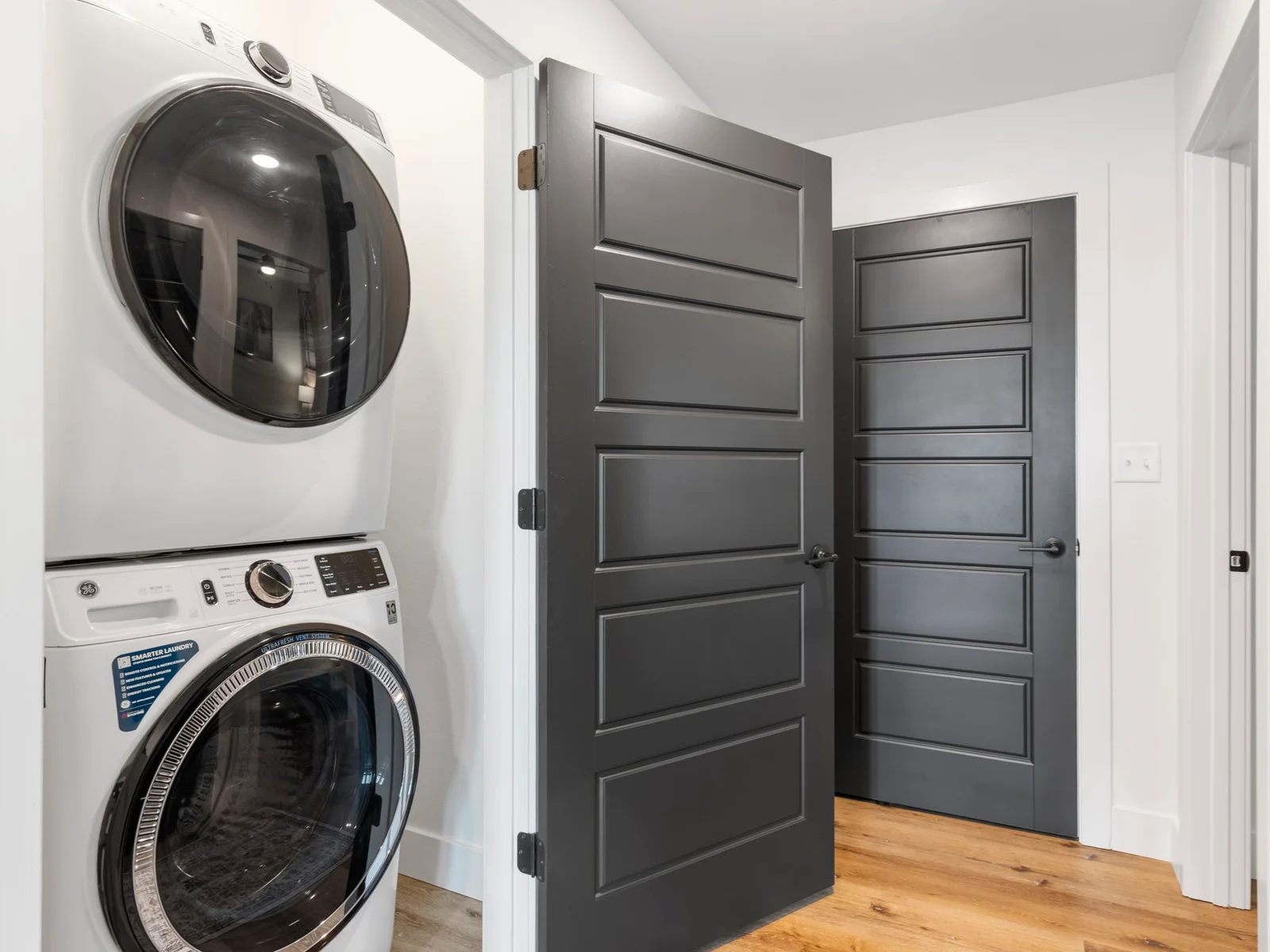 Lower level laundry