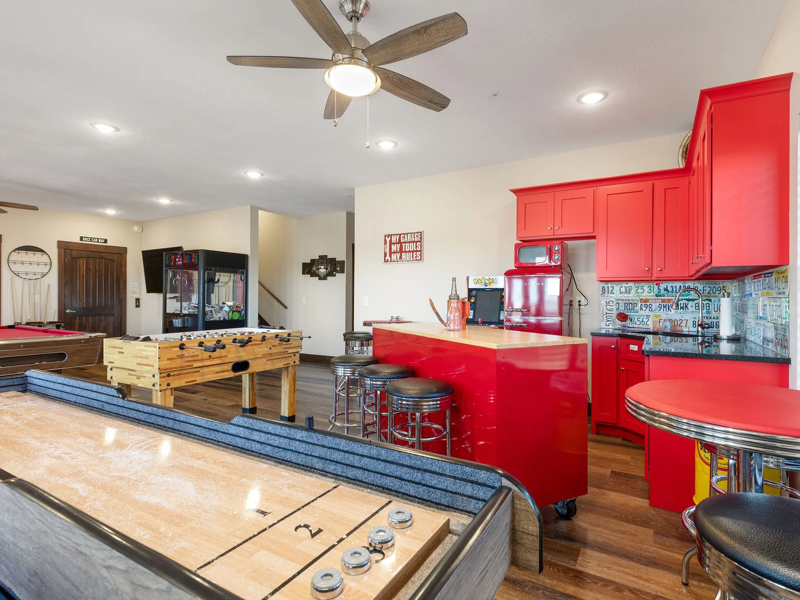 Fully stocked game room!