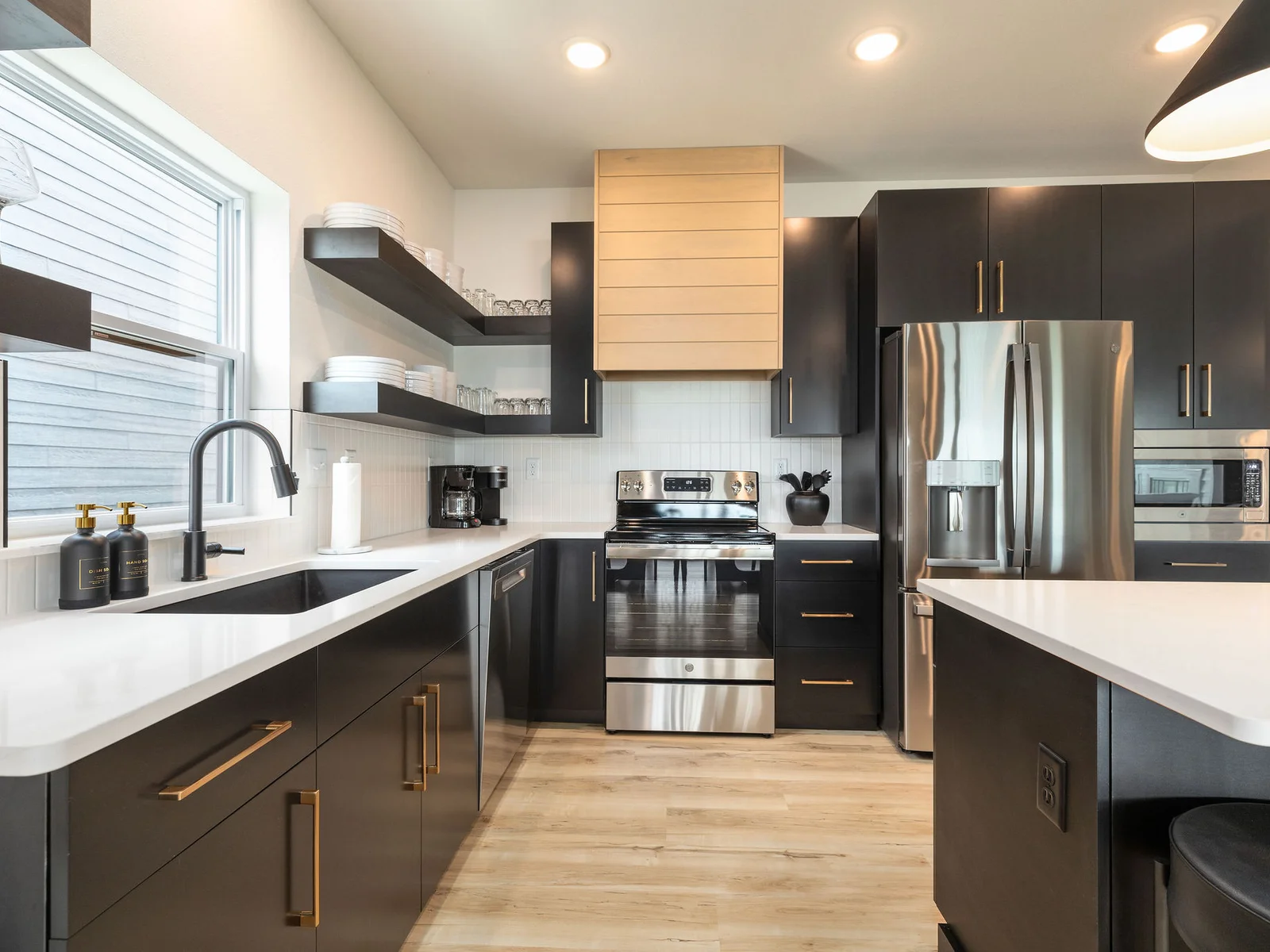 Kitchen is ready for you! Just bring food!