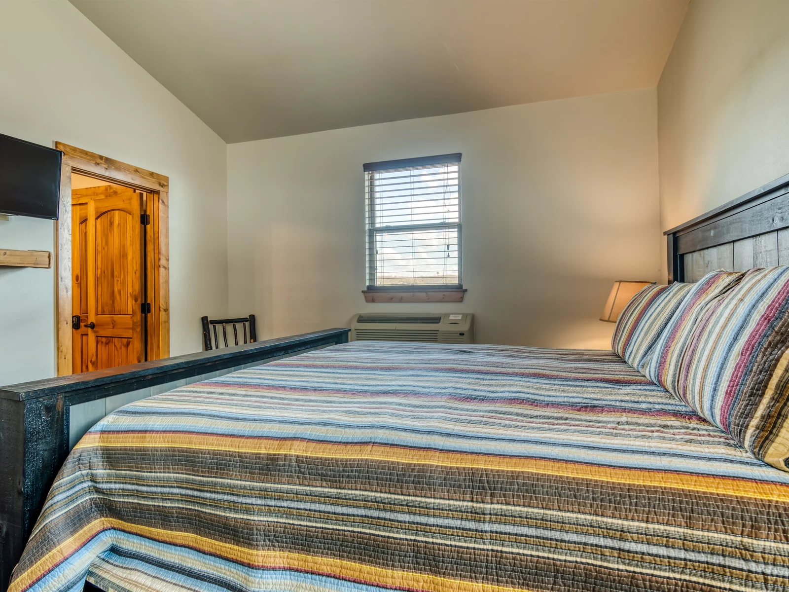 Upper level bedroom with King and queen beds
