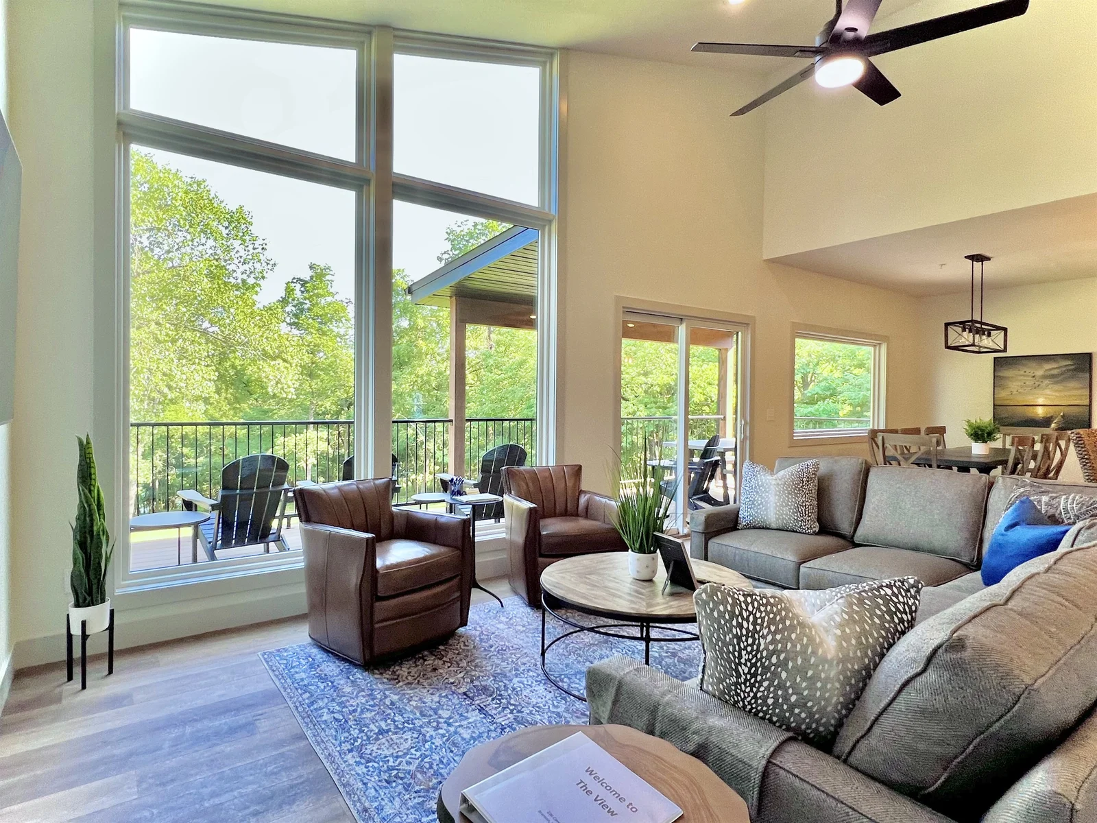 Excellent space for you and your loved ones!