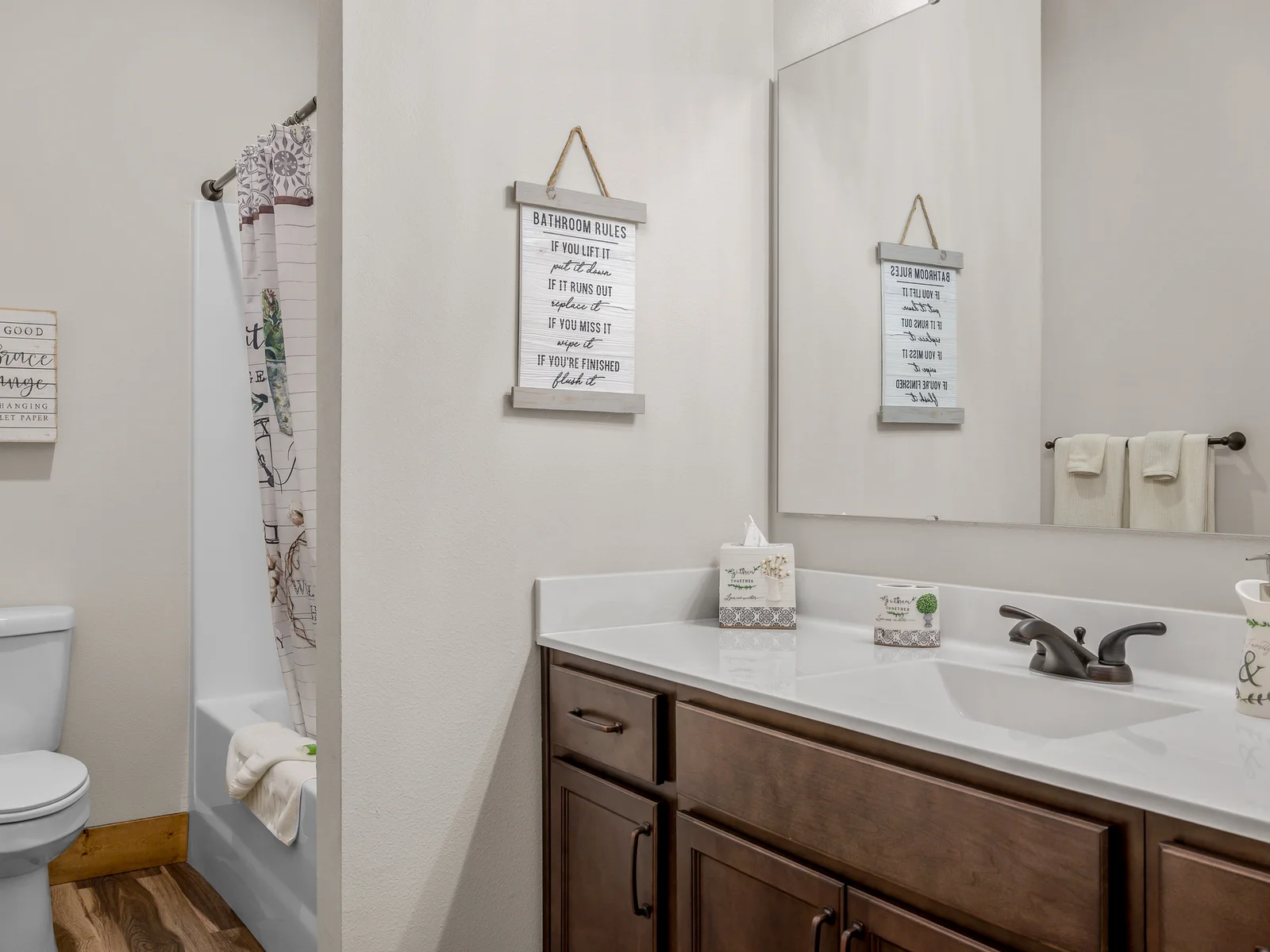 Main level bathroom across the hall from Minnie May bunkroom