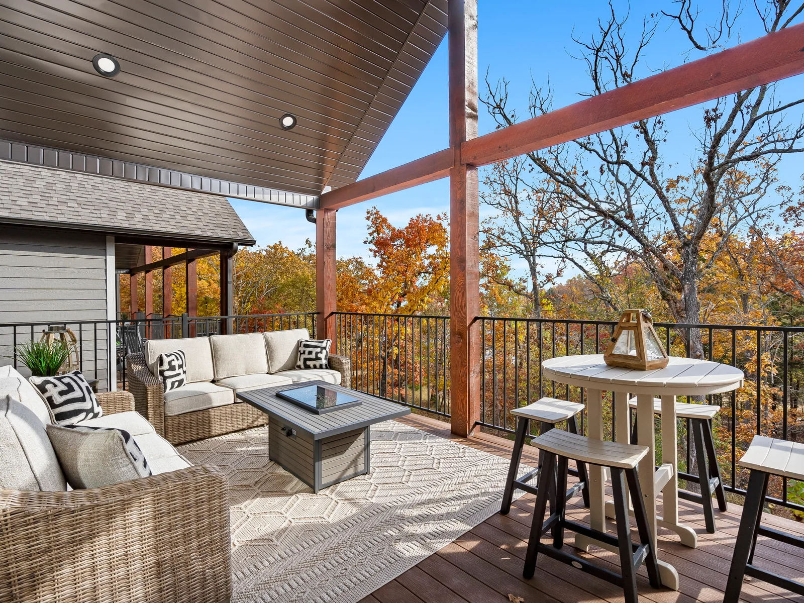 Fire pit and extra seating outside!
