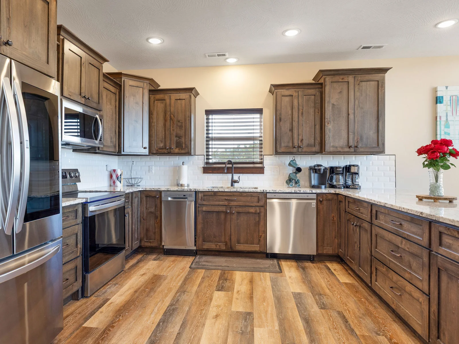 Huge kitchen with 2 dishwashers, fridge, and oven!