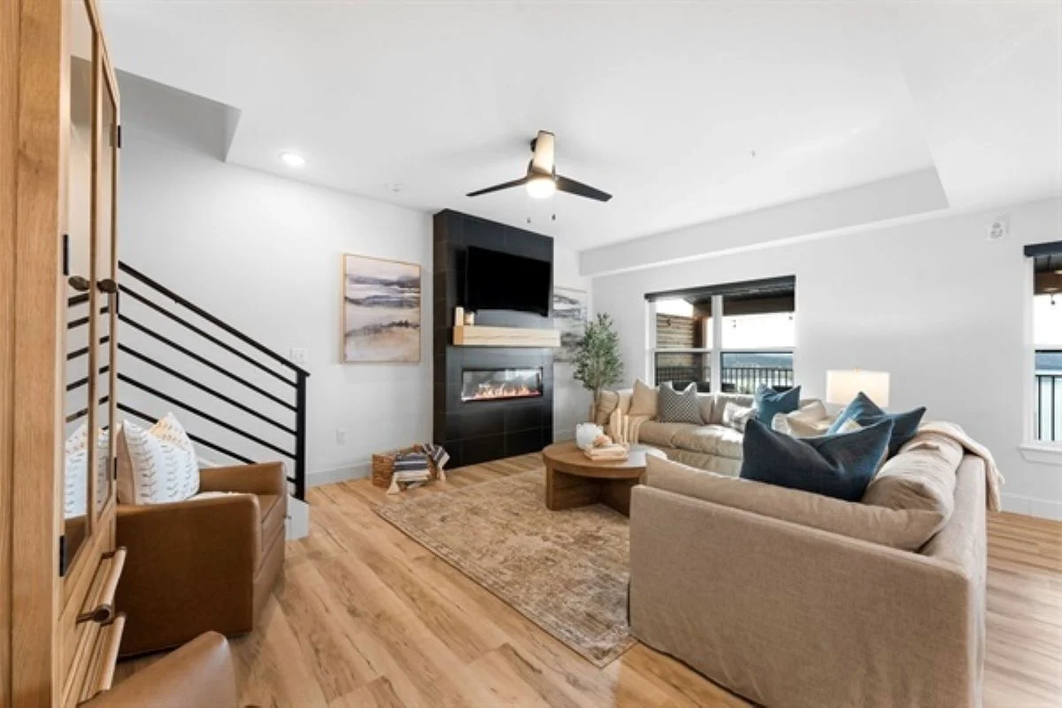 Main level living room
