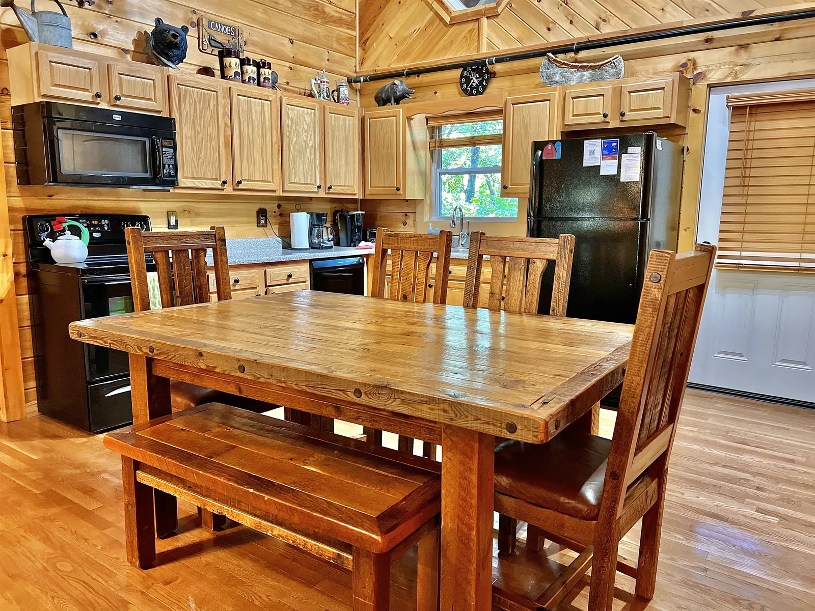 Lovely solid wood kitchen table