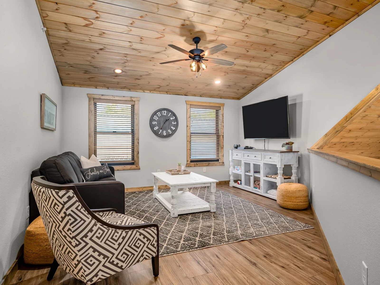 Upper floor loft space with PS4 and queen sleeper sofa