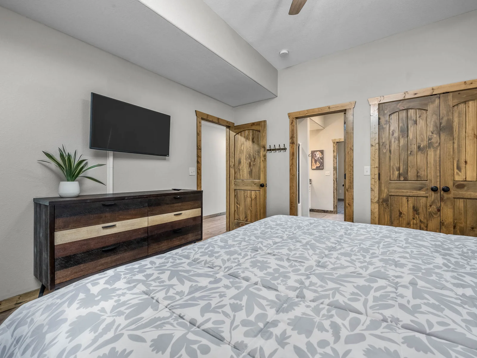 Lower level King bedroom #3 with Jack and Jill bathroom
