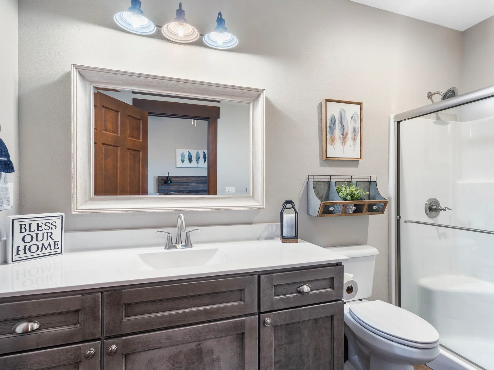 Lower level king bathroom