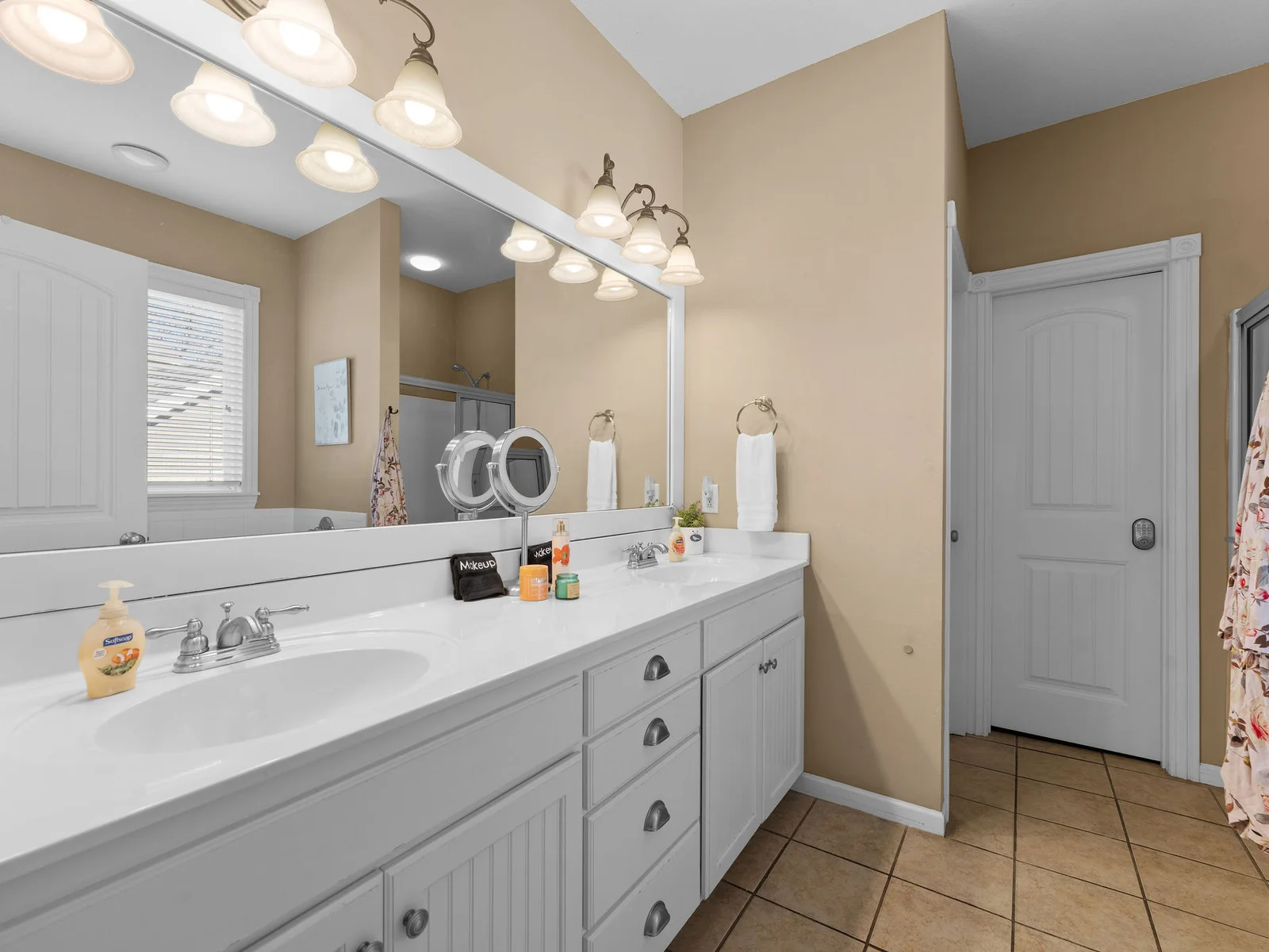Ample bathroom space to get ready for the day