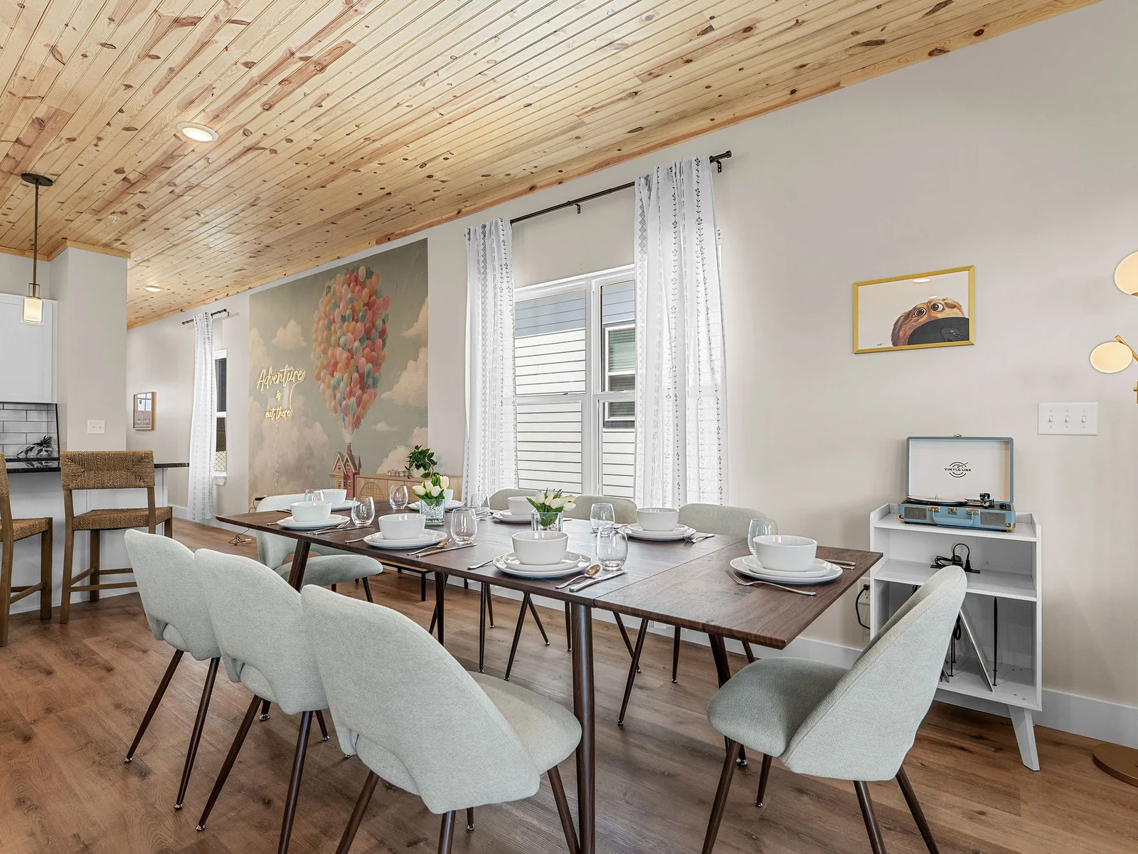 With seating for eight, there's plenty of room for everyone to dine together.
