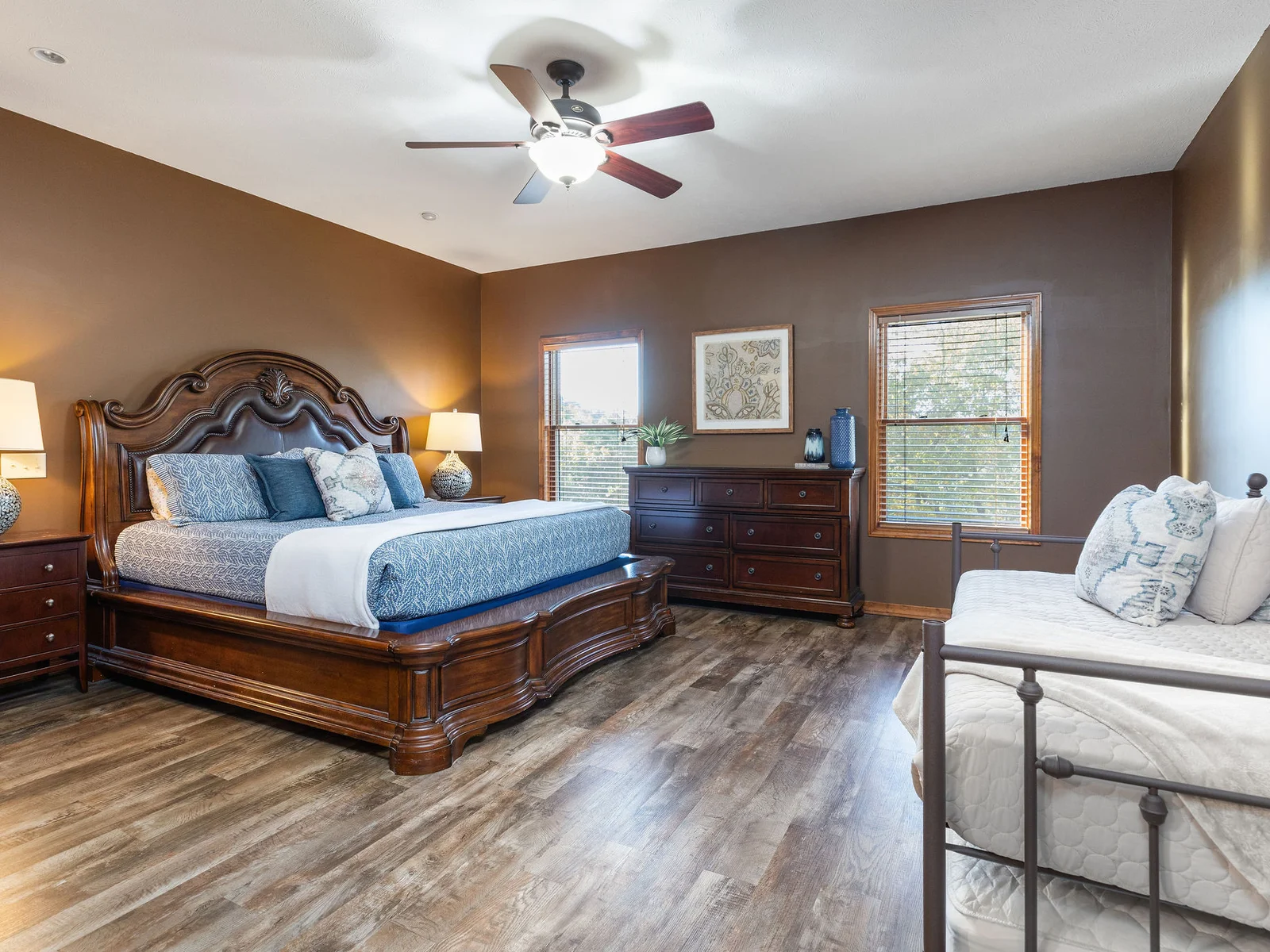 Main Level King bedroom #4 w/ ensuite bath