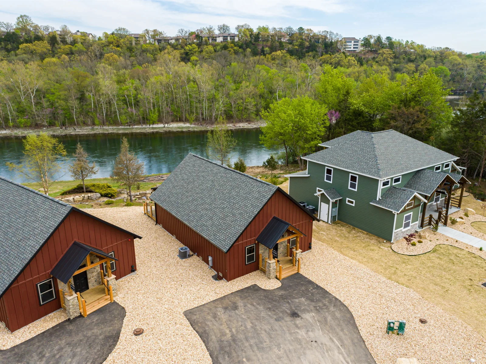 Fish Stories is ready for your retreat! Consider renting several of our 11 waterfront cabins for larger groups.