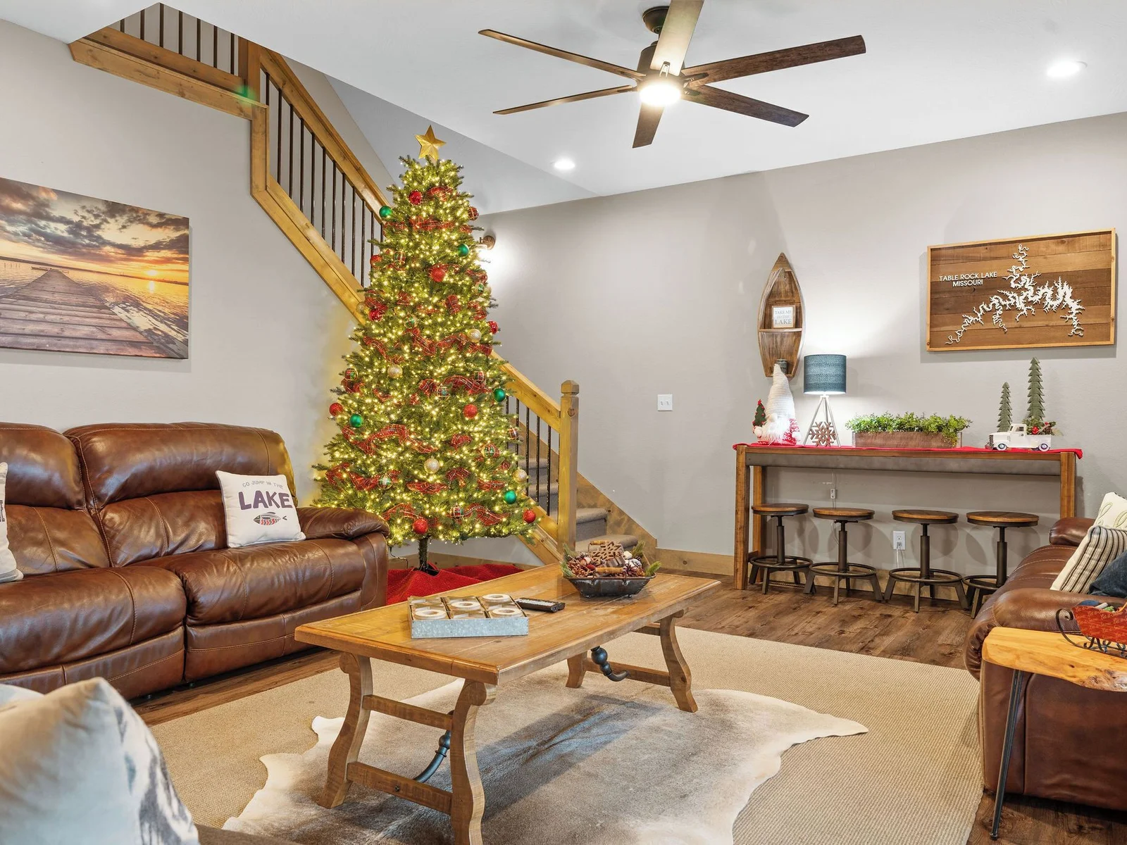 Host your holiday gathering here!