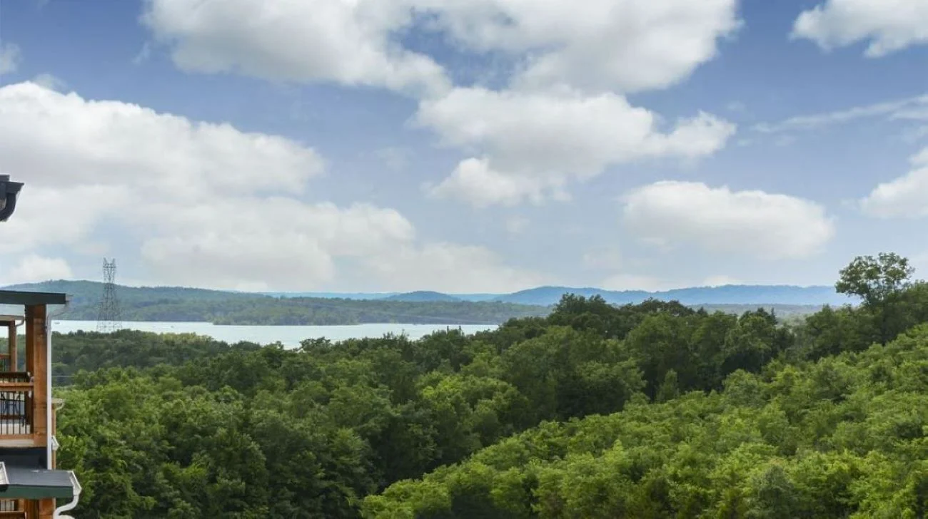 Gorgeous Table Rock Lake views