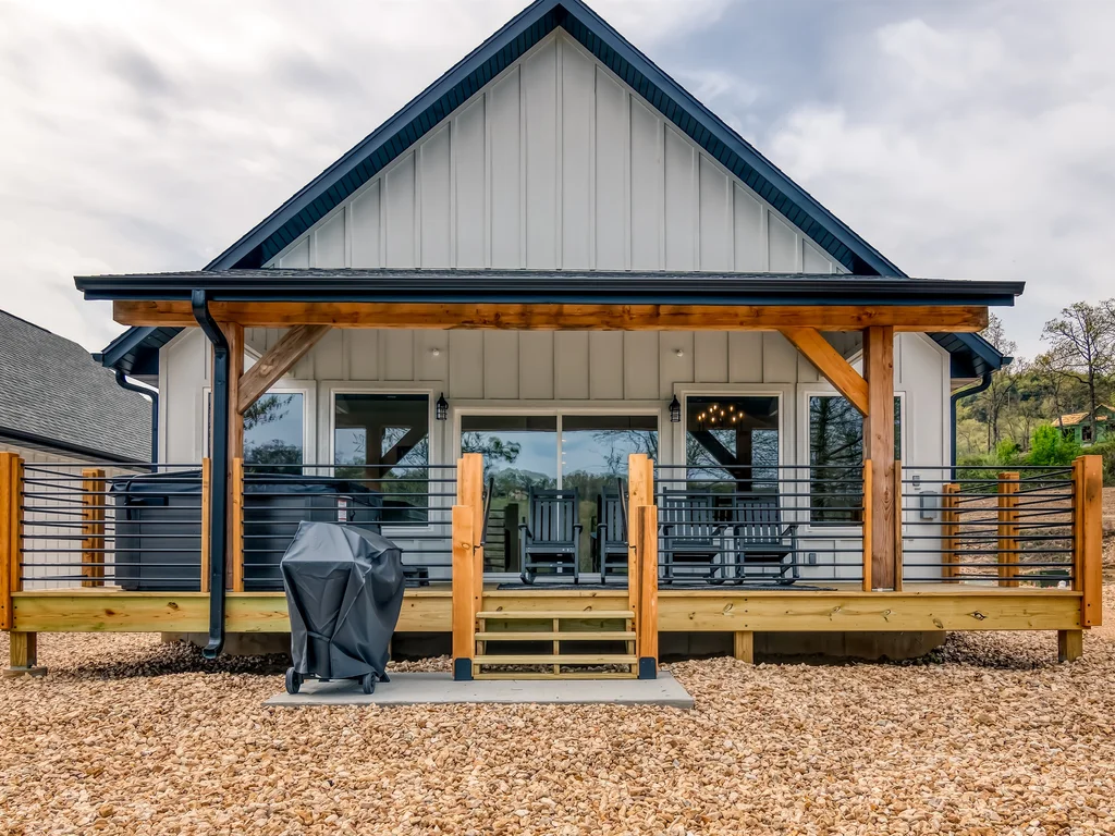 Lookout Lodge