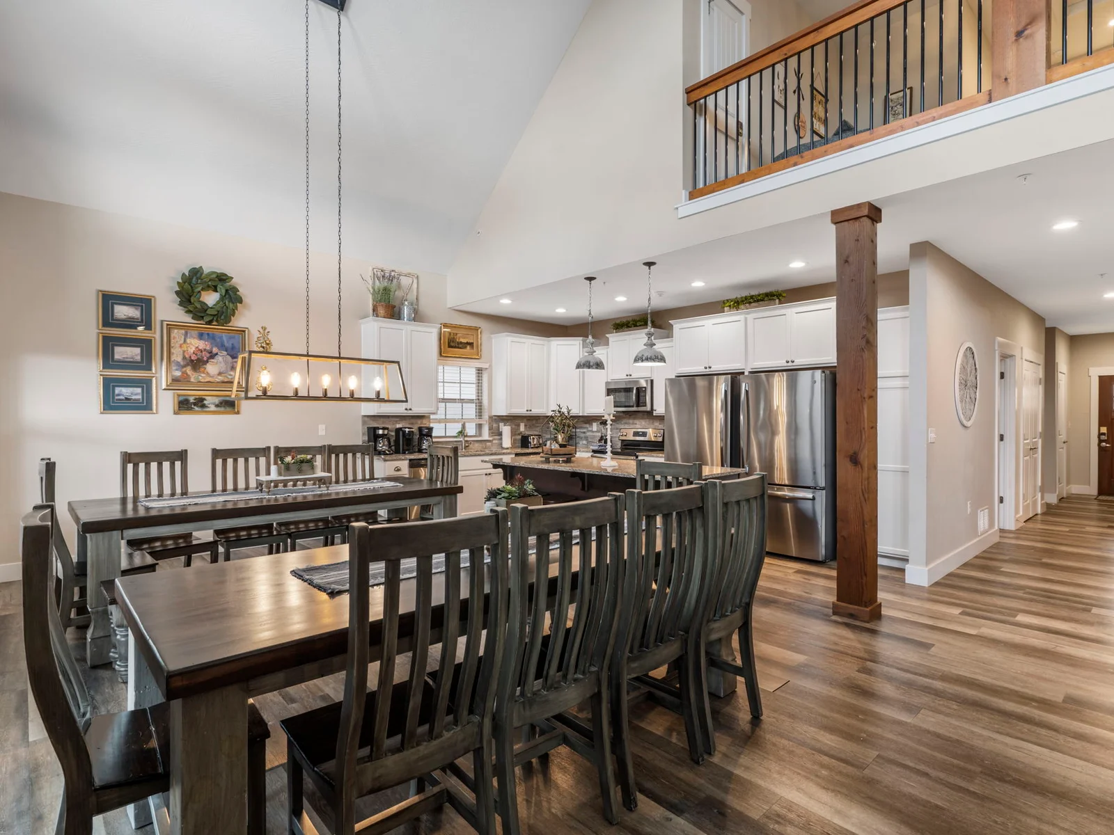 Plenty of seating at the dinning room tables!